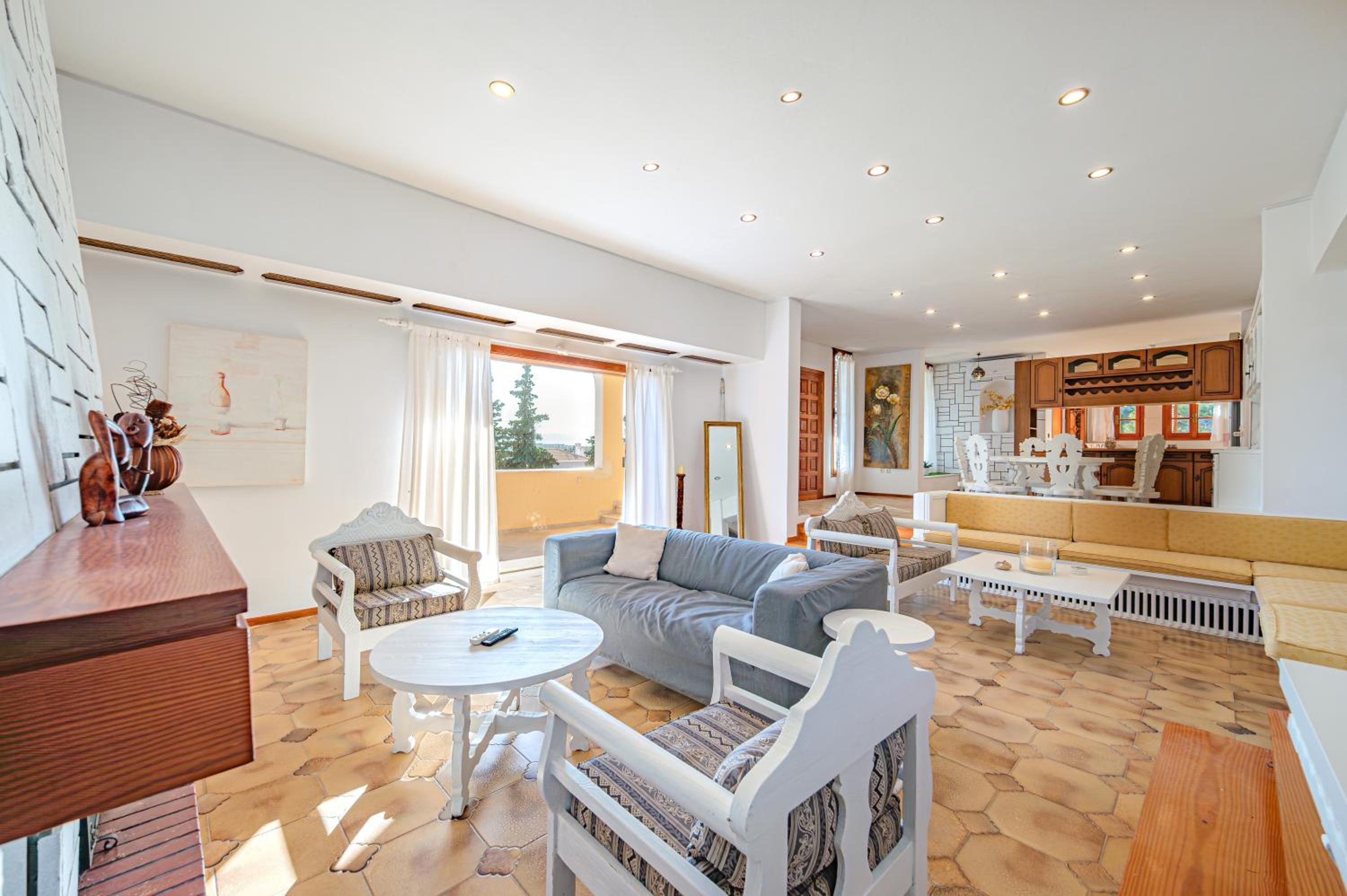 Heliotrope Traditional House