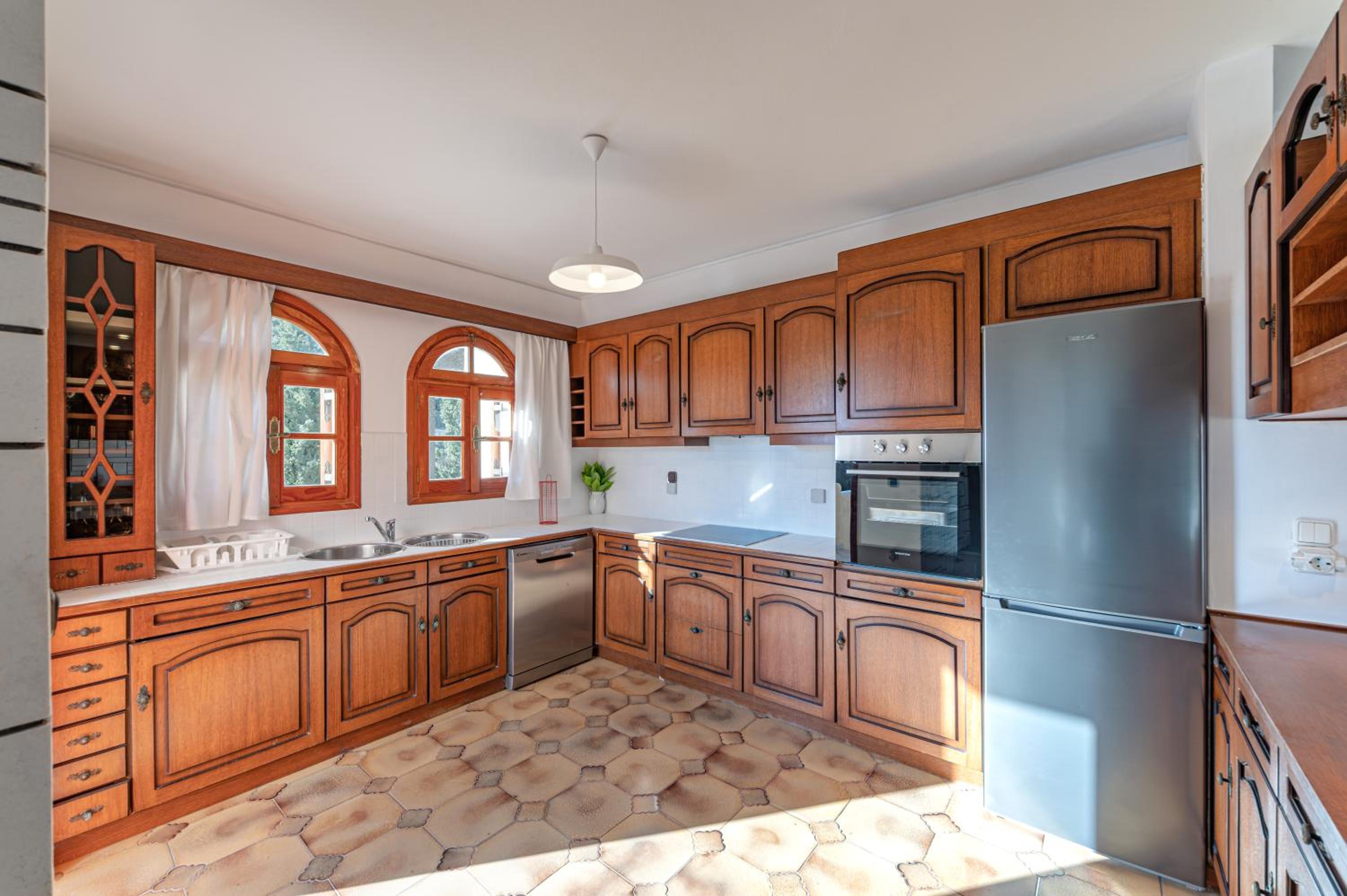 Heliotrope Traditional House