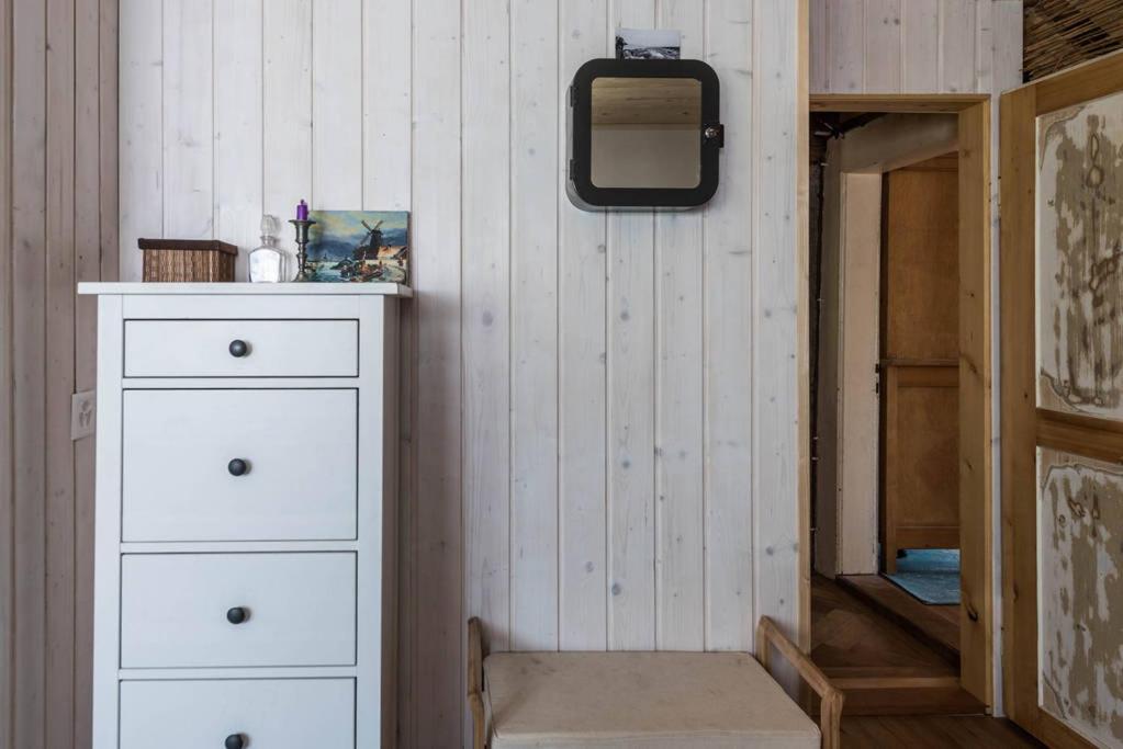Farbige Wohnung Zentral