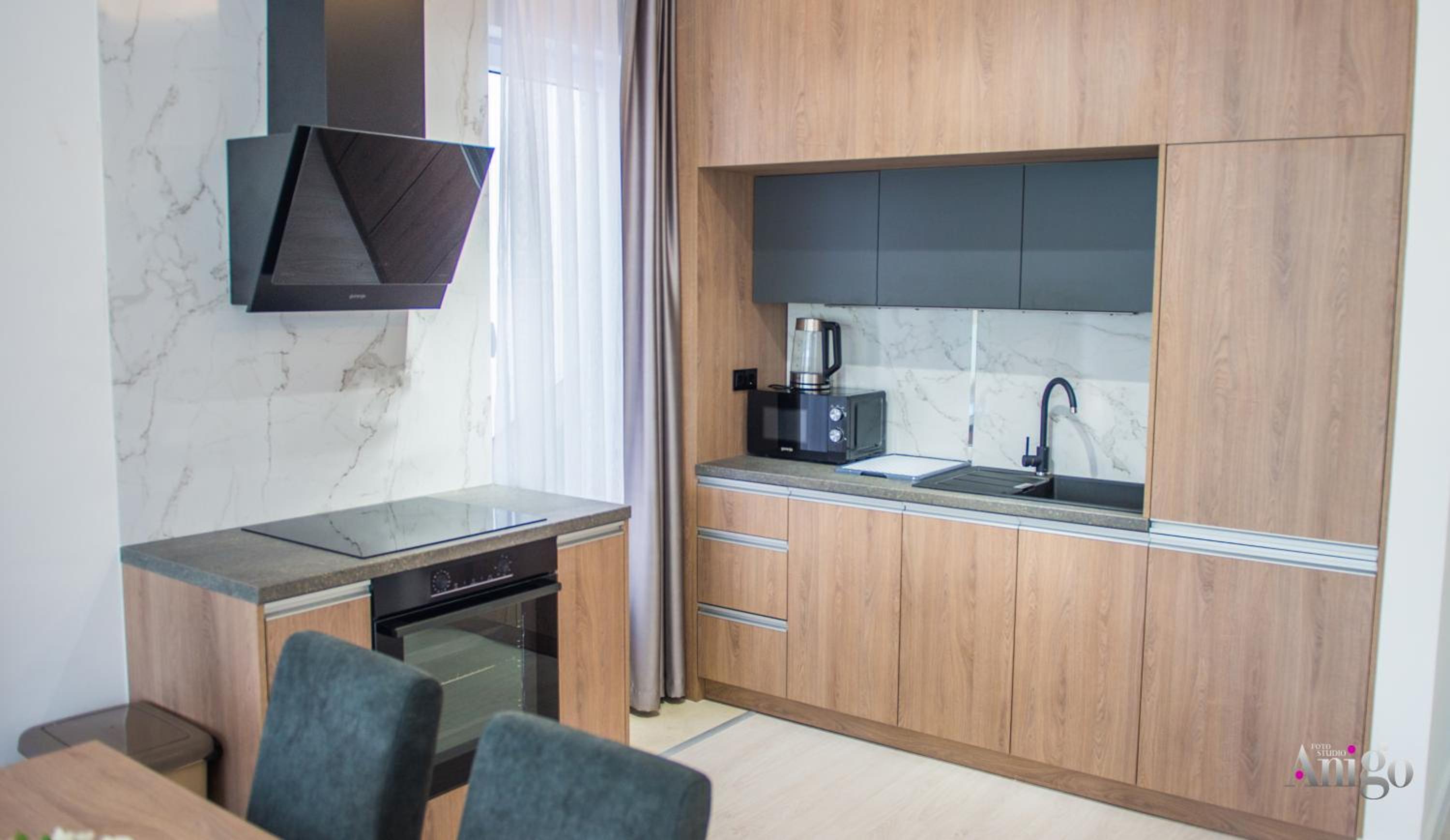 Royal Terrace Apartments
