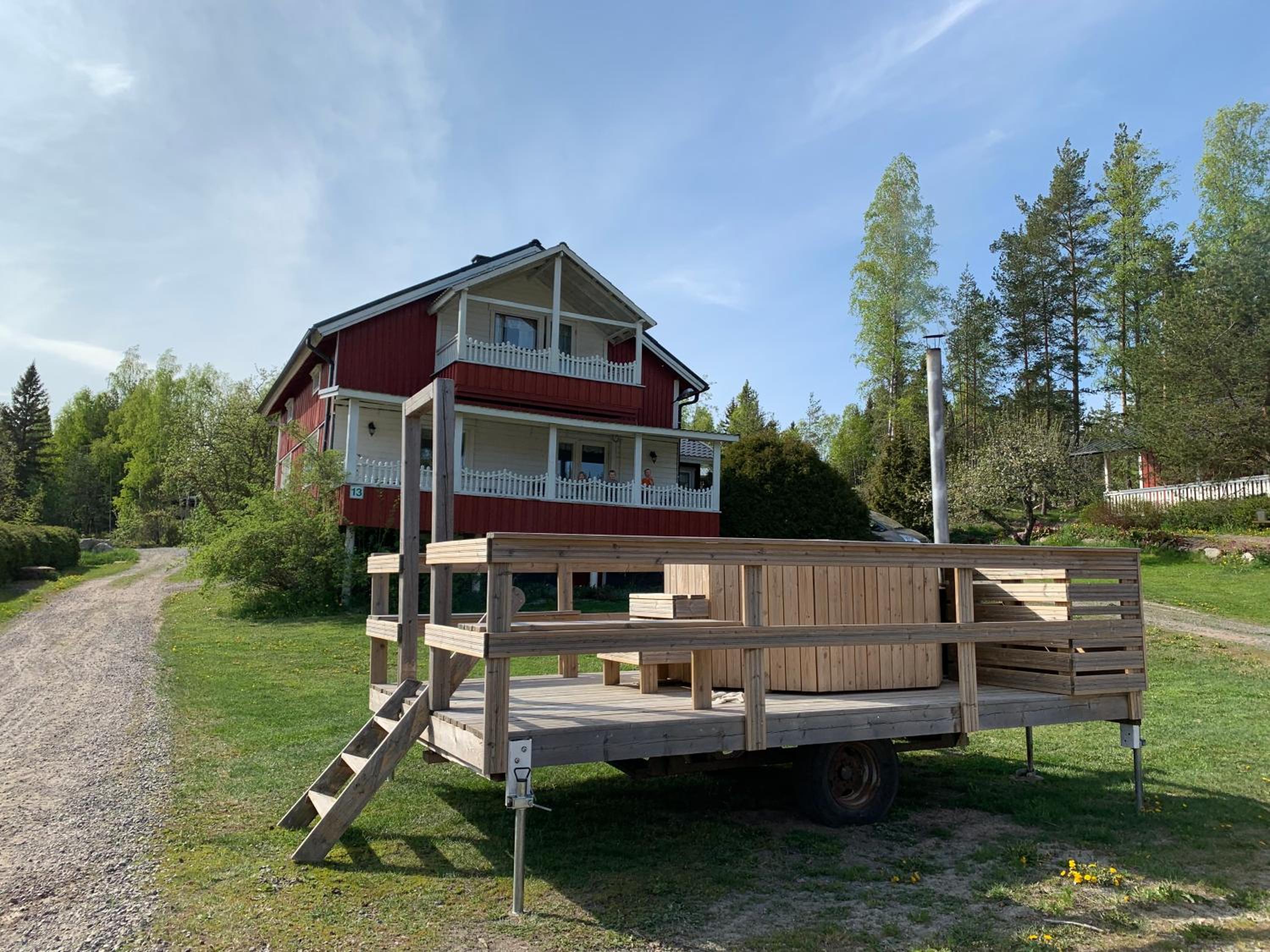 Lomahyppäys view 4