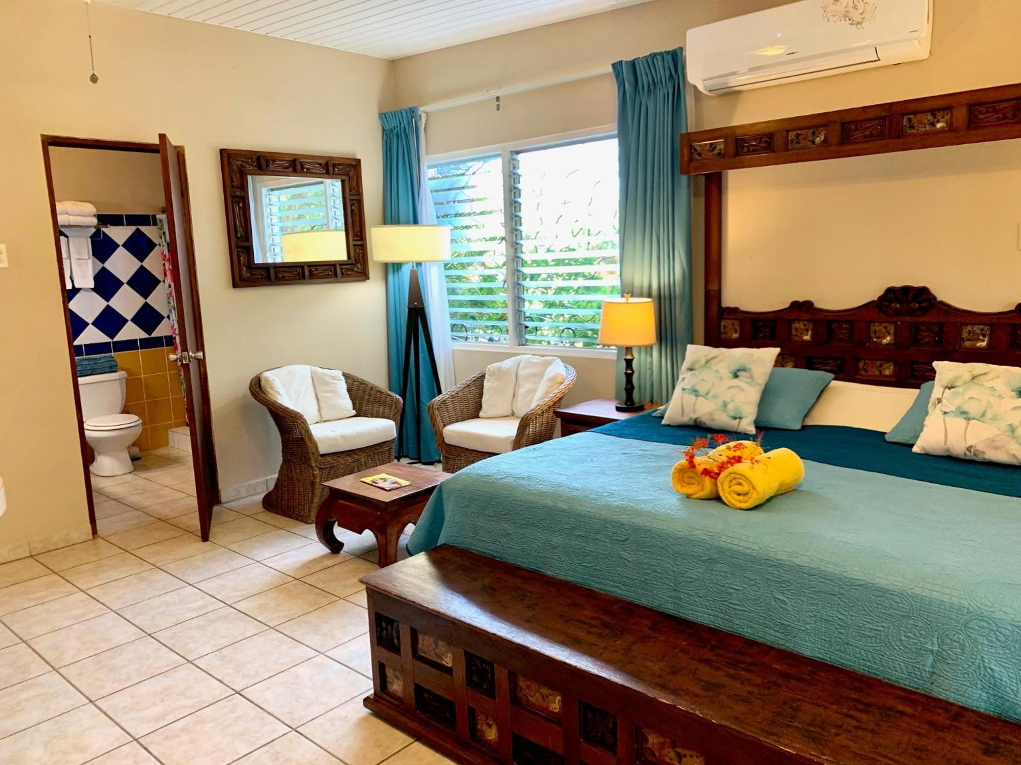 Aruba Sunset Beach Studios