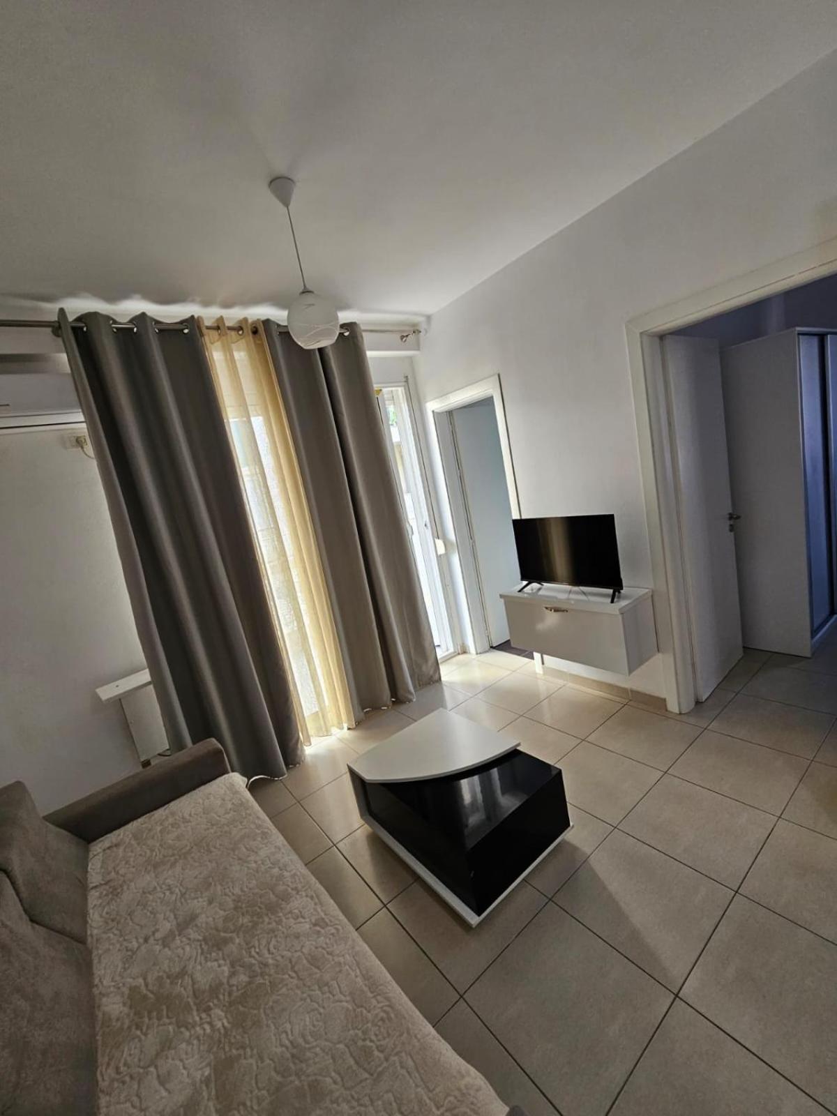Redsun Apartment