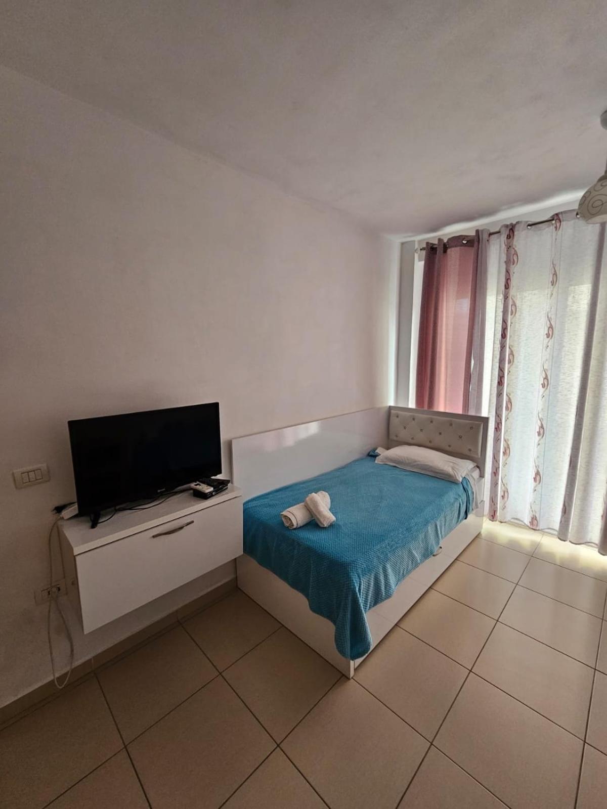 Redsun Apartment