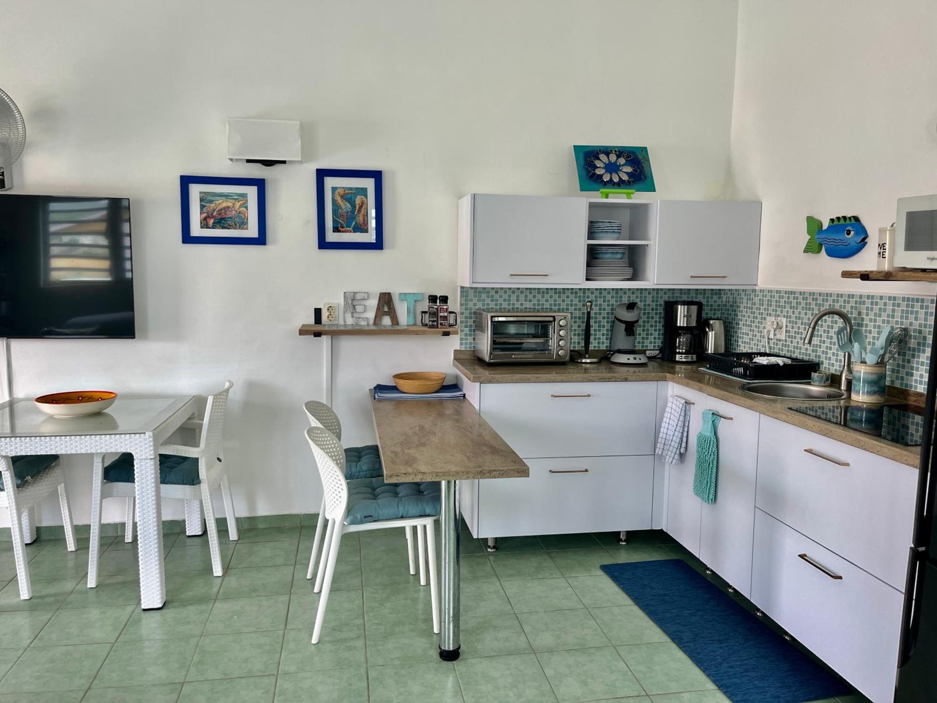 Lagoon Ocean Resort 2 bdrm/2bath with beach access