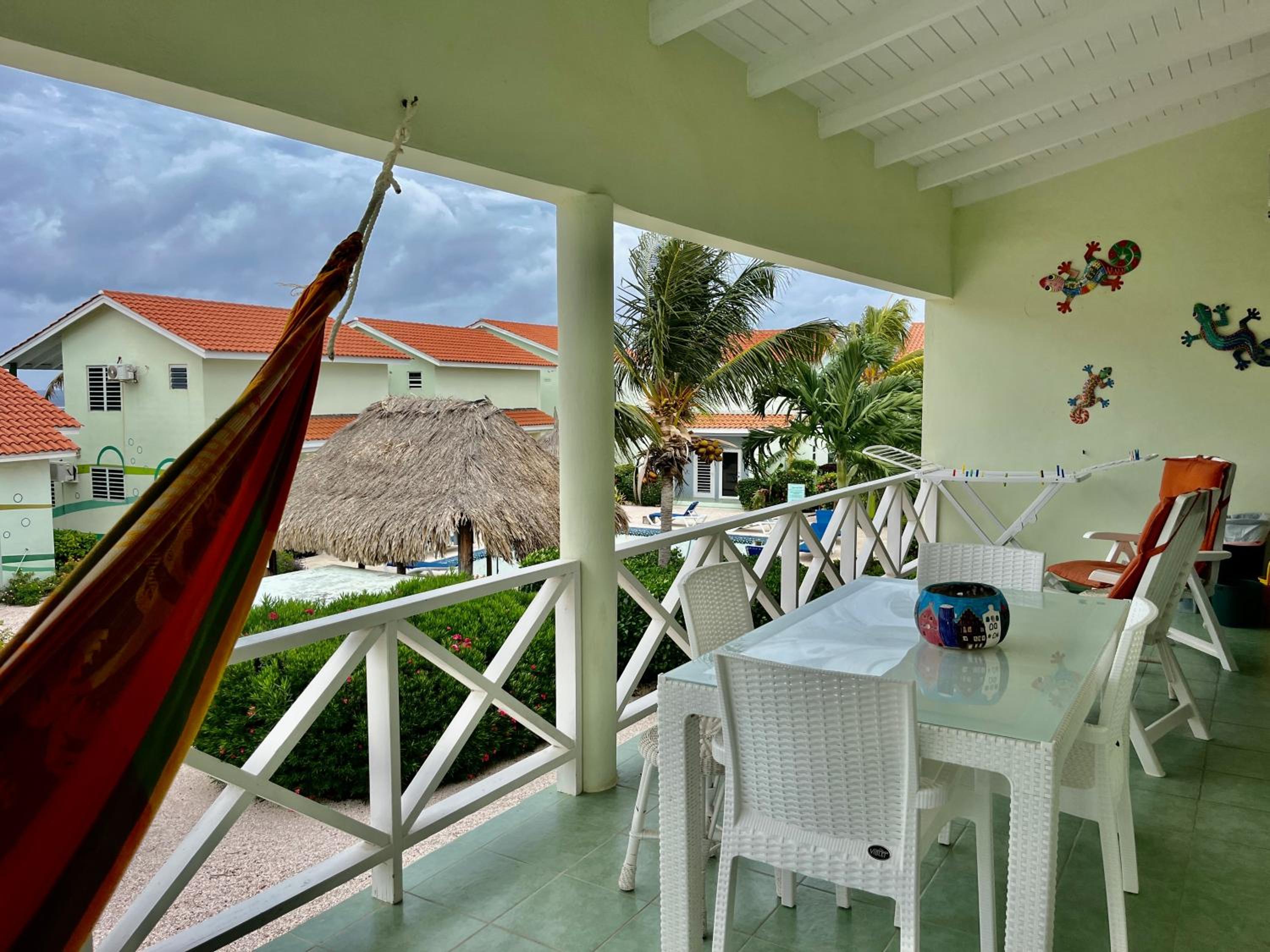Lagoon Ocean Resort 2 bdrm/2bath with beach access