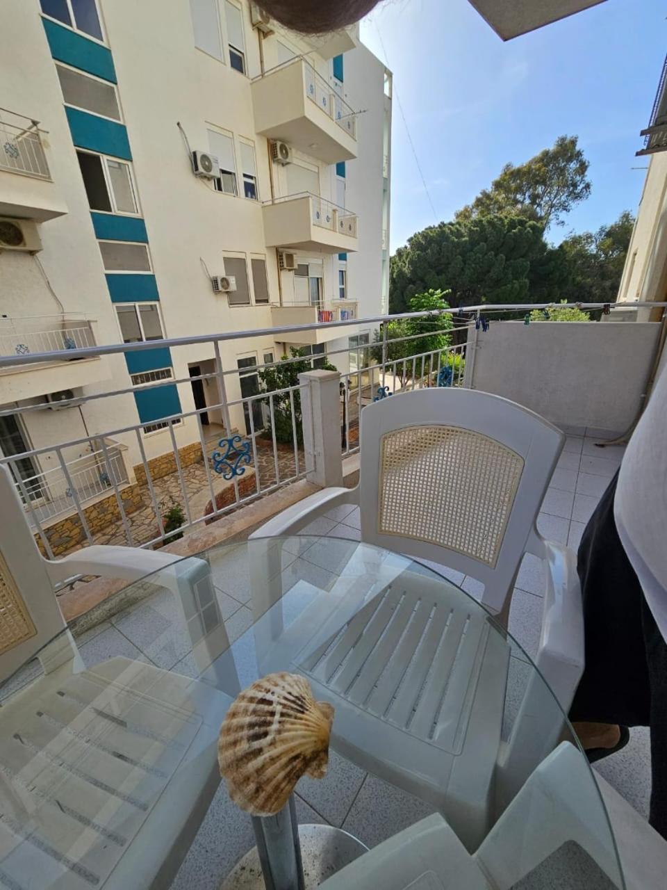 Redsun Apartment