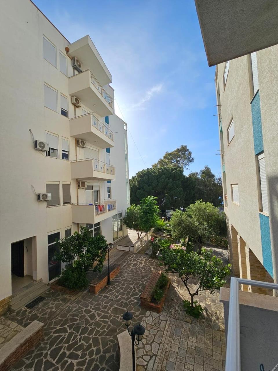 Redsun Apartment