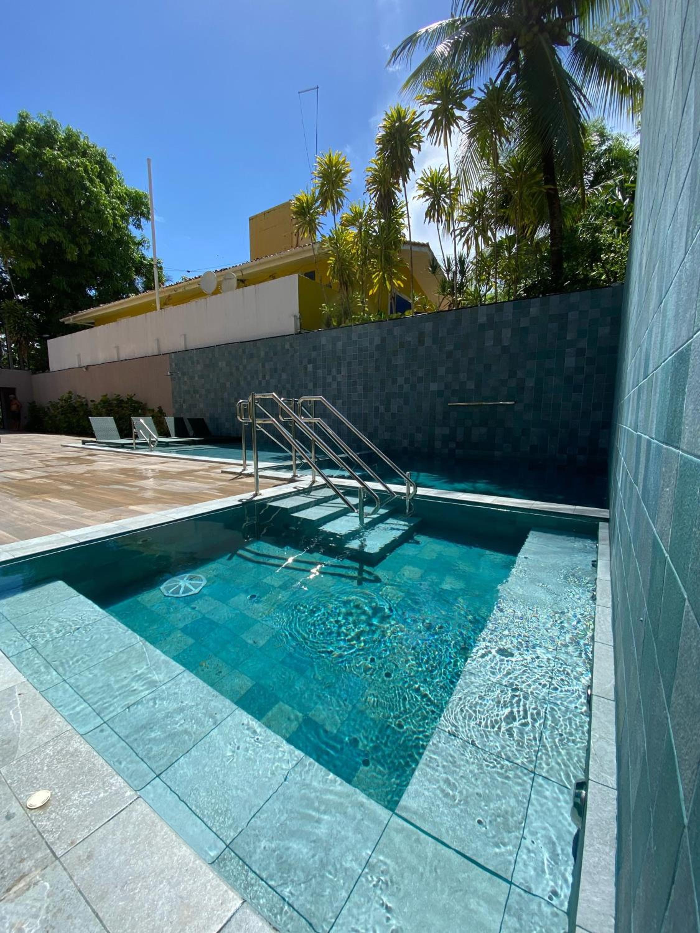 Flat a 100 mts das Piscinas Naturais