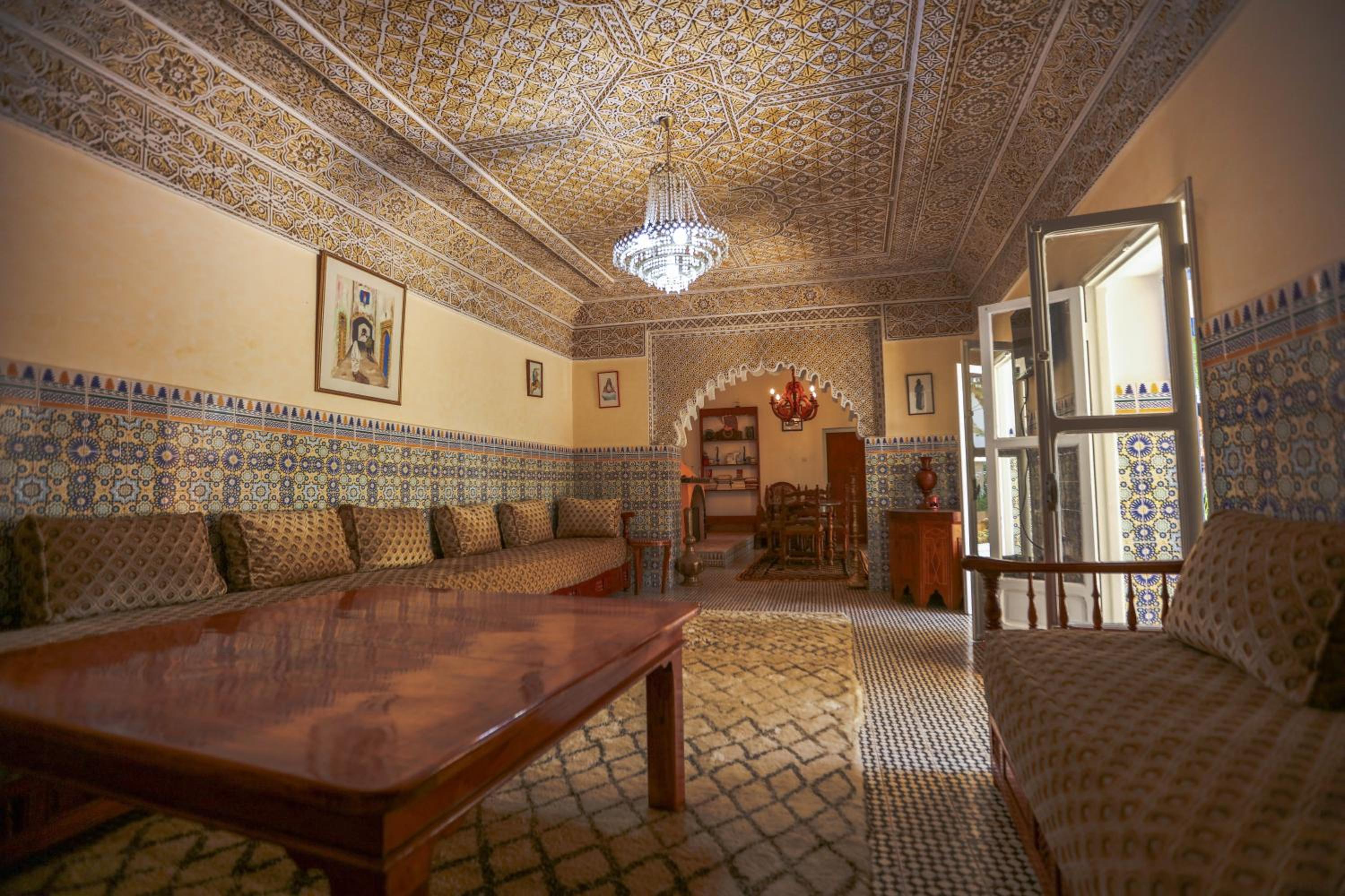 lounge