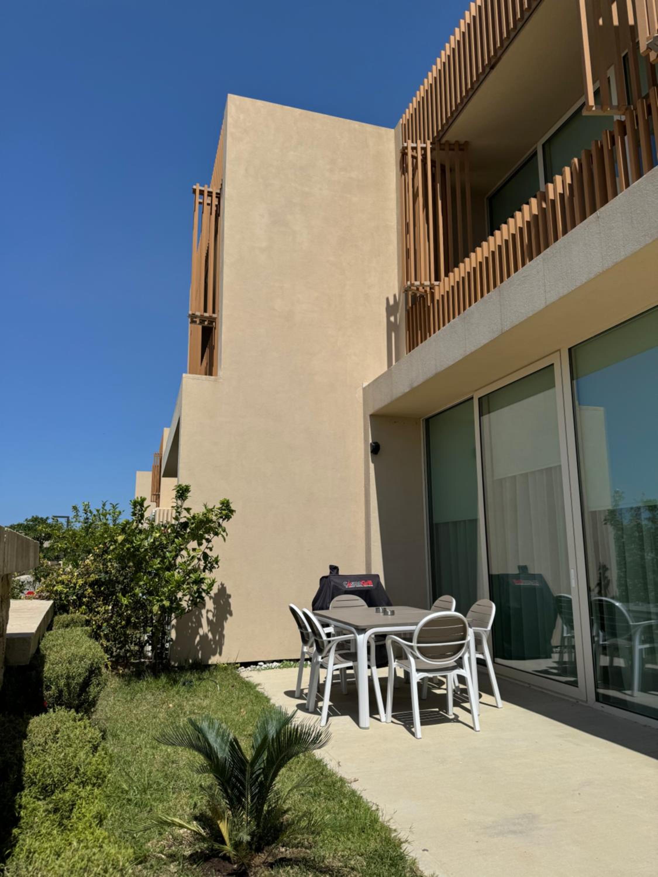 Privat Pool Green Gem Villa 82, Green Coast