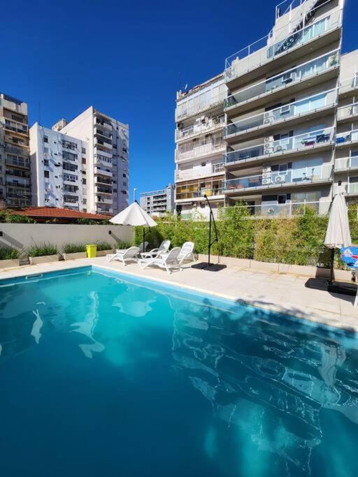 Cómodo Apartamento con Piscina, Gym, Laundry, y Seguridad 24hs 40 m2