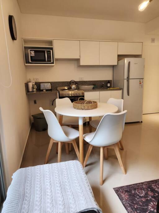 Cómodo Apartamento con Piscina, Gym, Laundry, y Seguridad 24hs 40 m2
