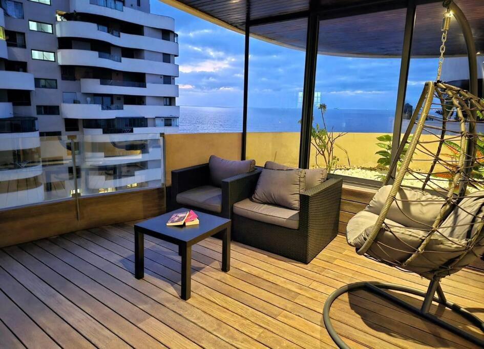 Stunning Apartment in Marina