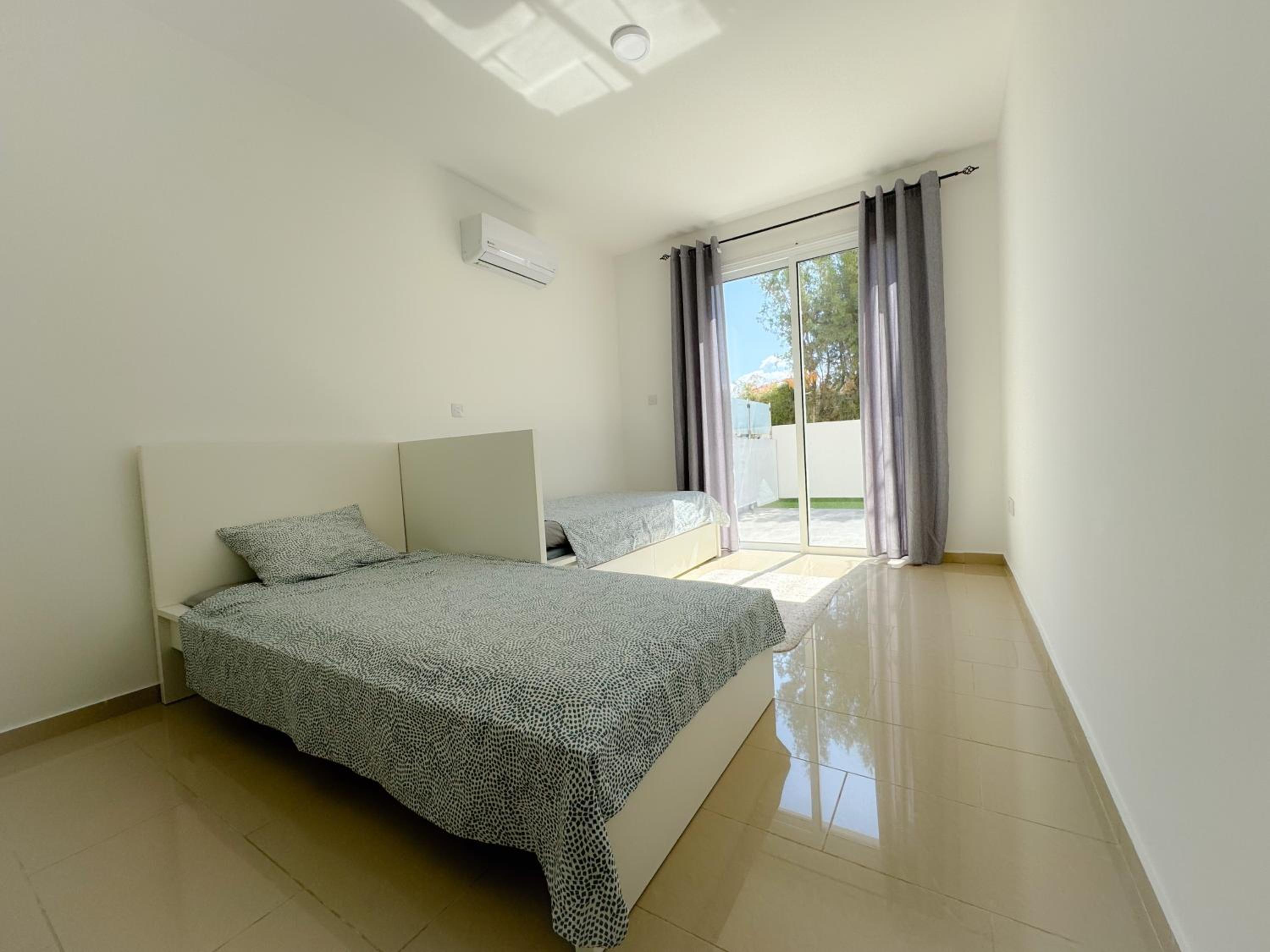 Holiday Cyprus 002
