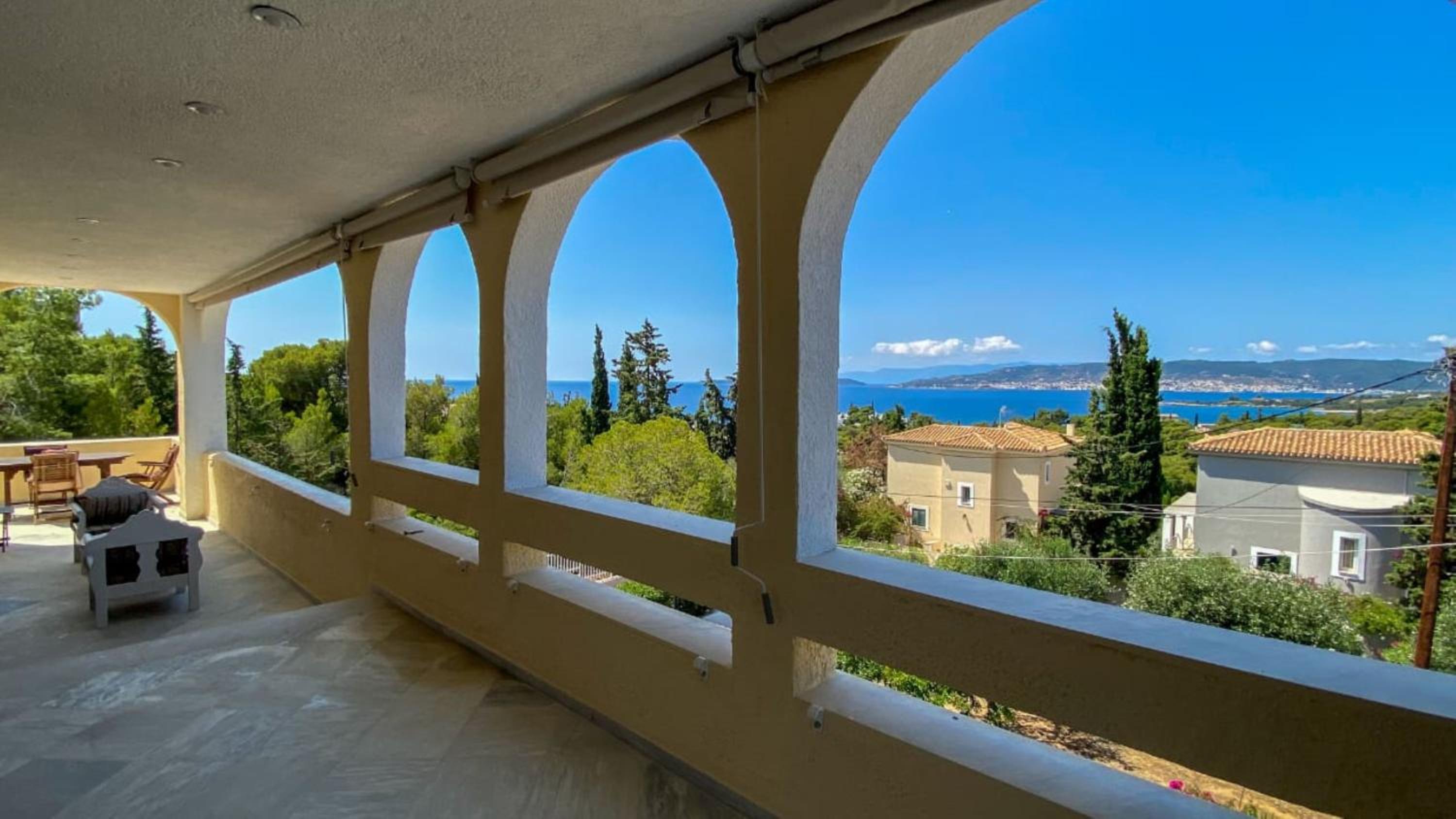 Heliotrope Traditional House