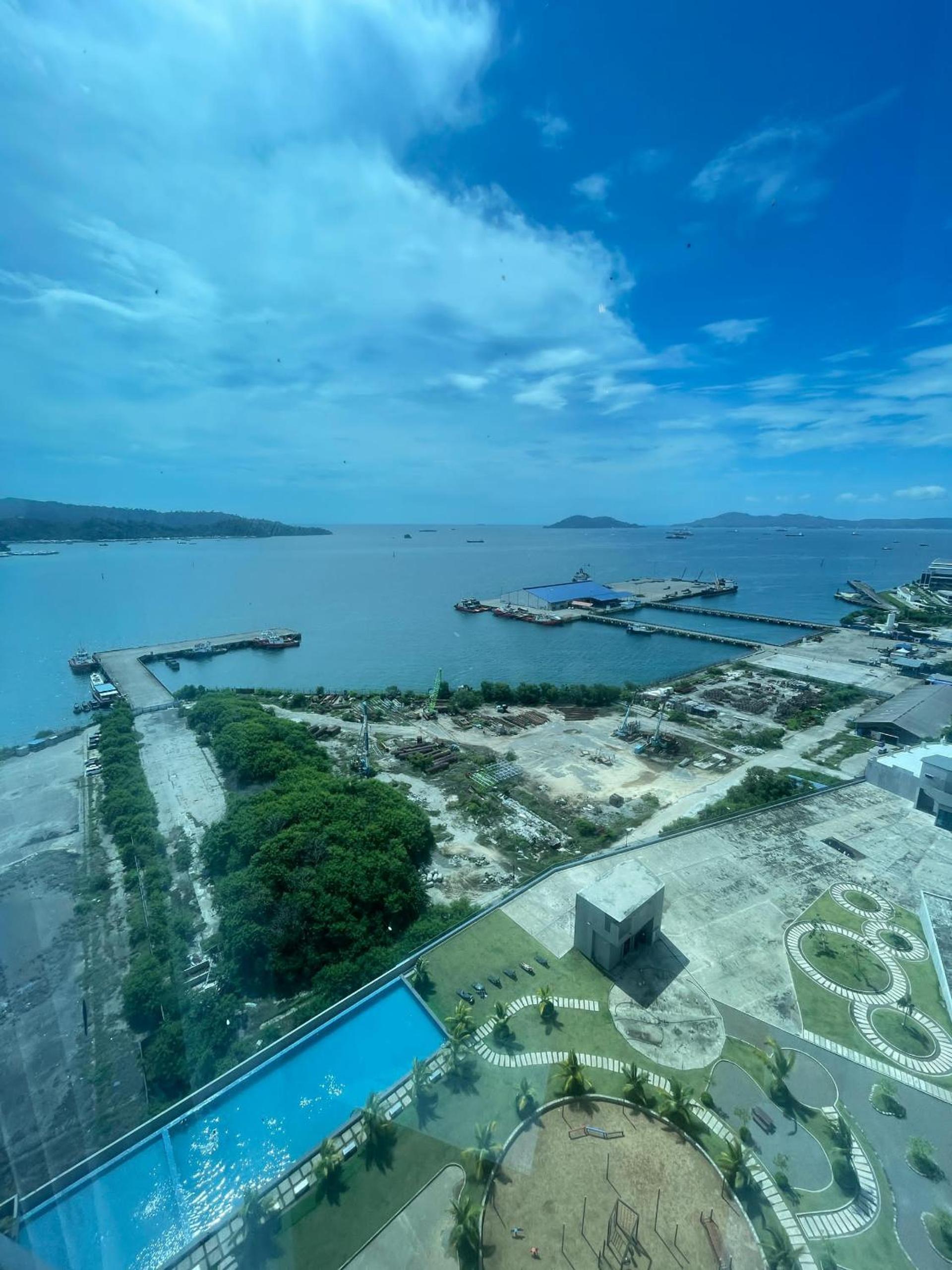 Sea View JQ 2 Bedroom Apt photo 4