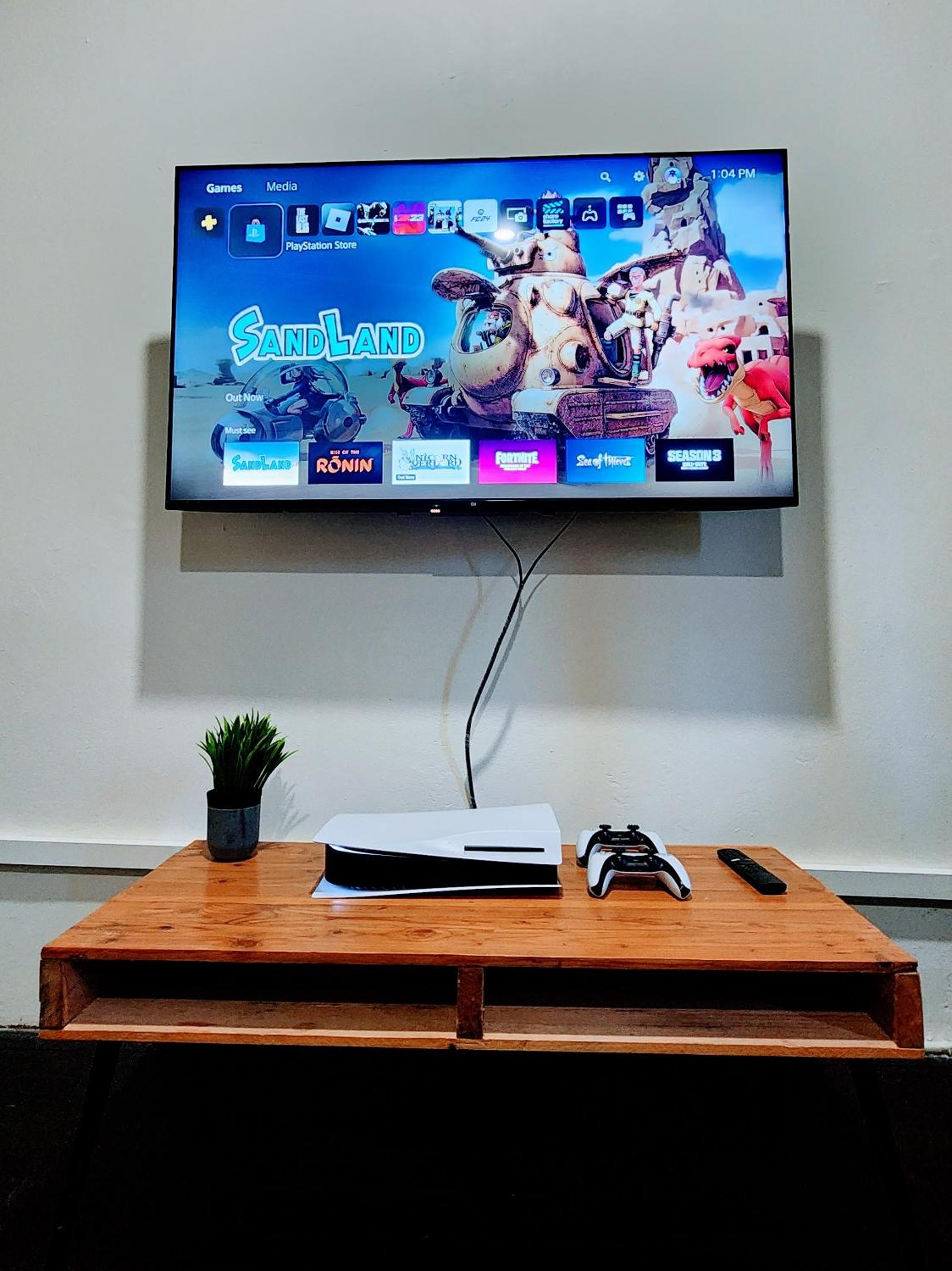 Upspot Kuching Waterfront Premium Hostel