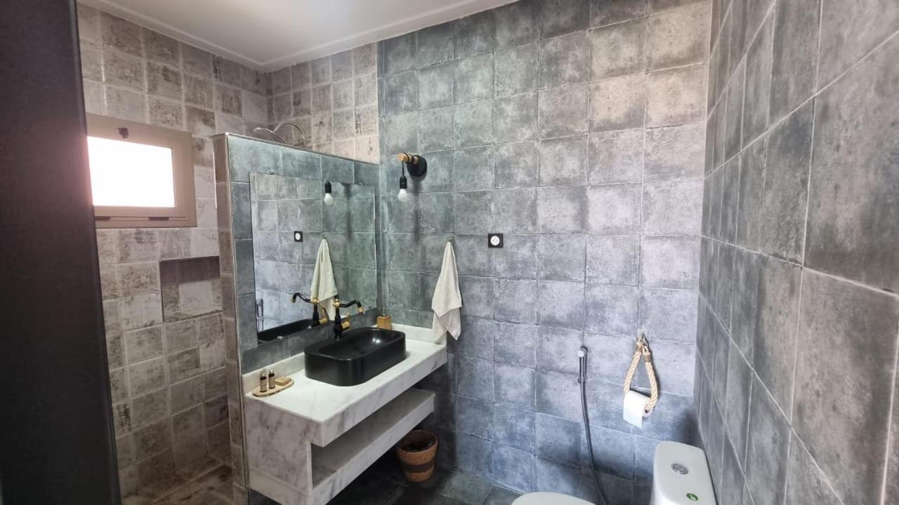 Villa avec piscine Asilah, terrain de foot privative view 4