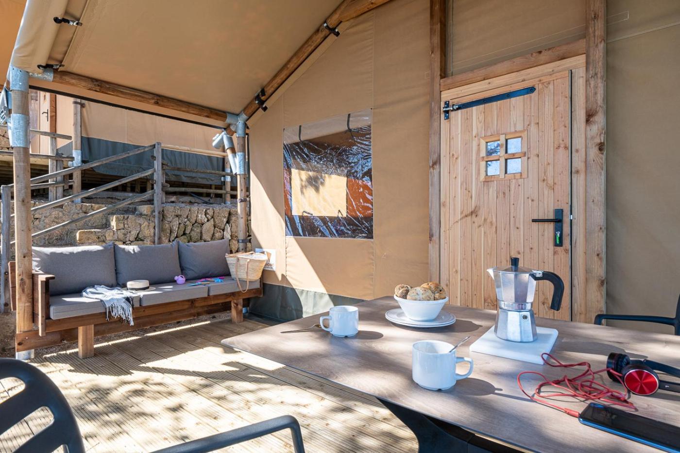 Camping Estival Torre de la Mora