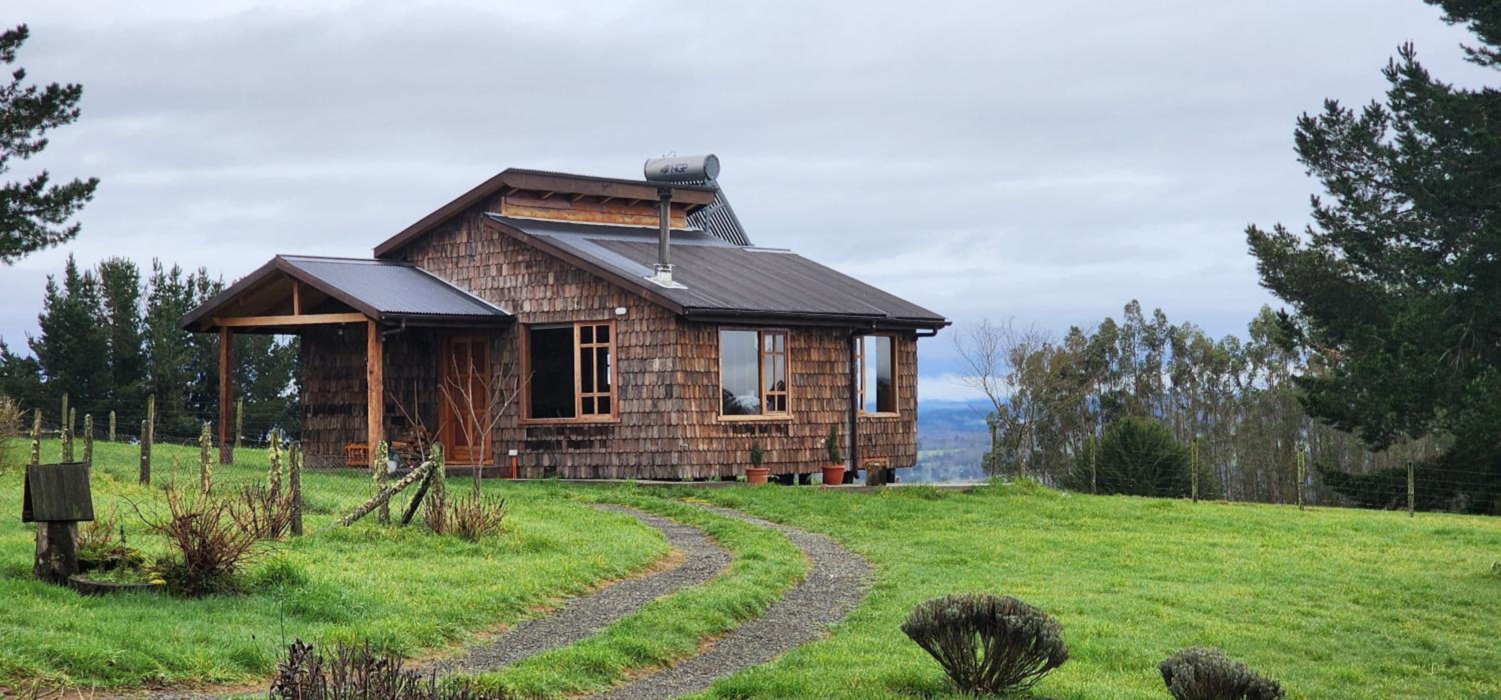 Lodge El Sarao A Una Hora De Puerto Varas