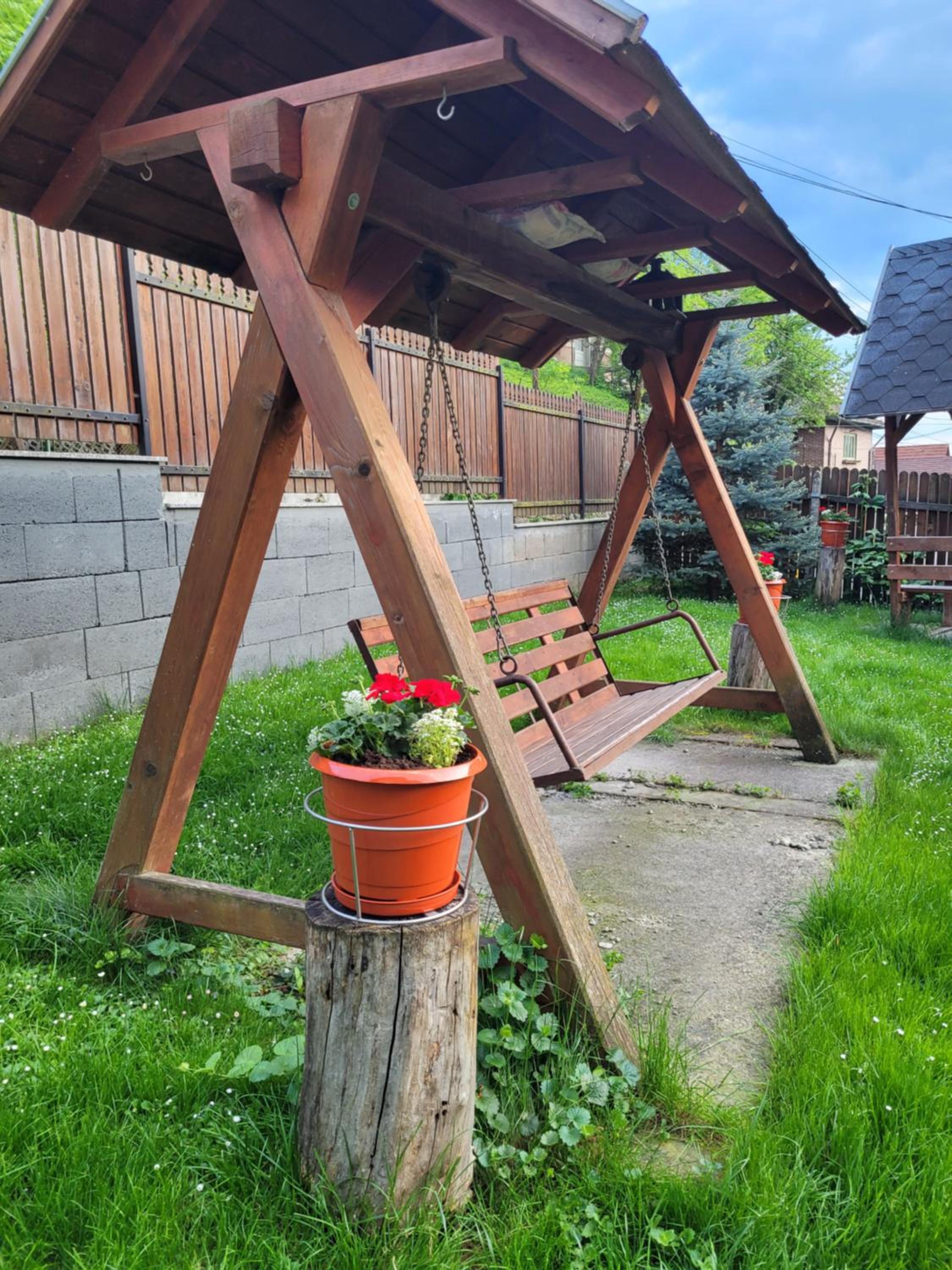 Photo 33