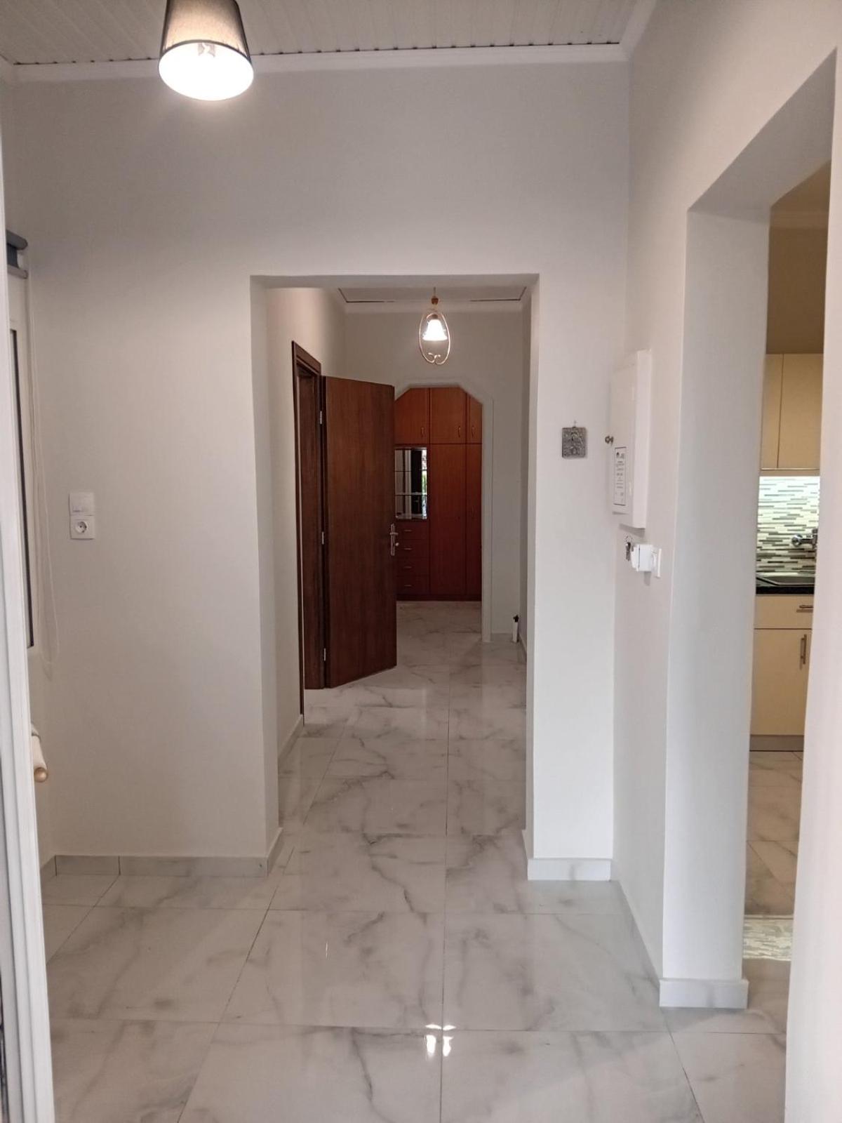 Aris apartment