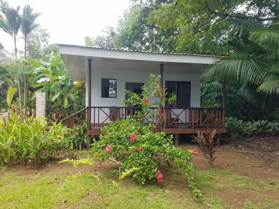 Susan Bungalow#1 Bahía Drake, Corcovado Familia Amaya