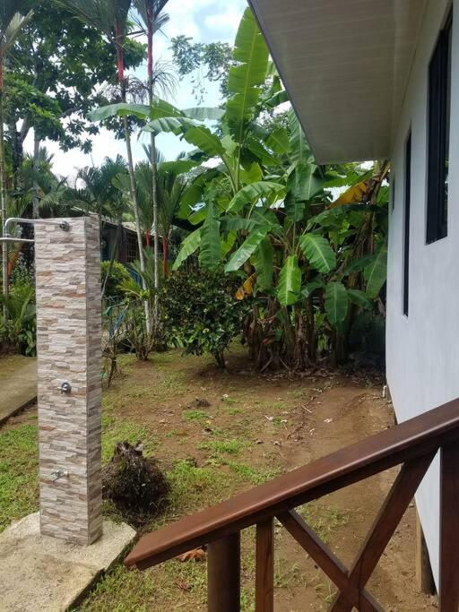Susan Bungalow#1 Bahía Drake, Corcovado Familia Amaya