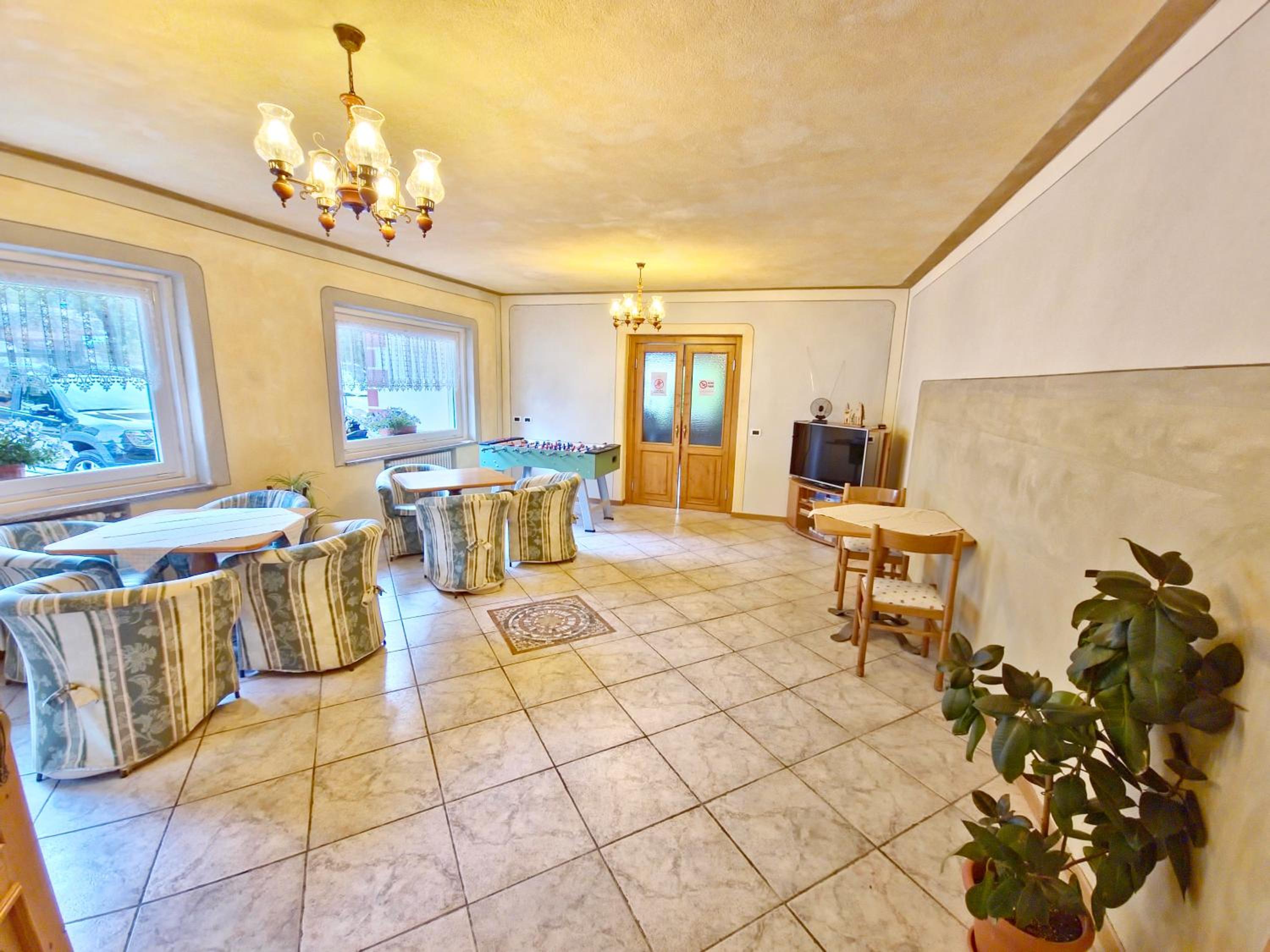Appartamenti Villa Flora by AMA Val di Fassa view 3