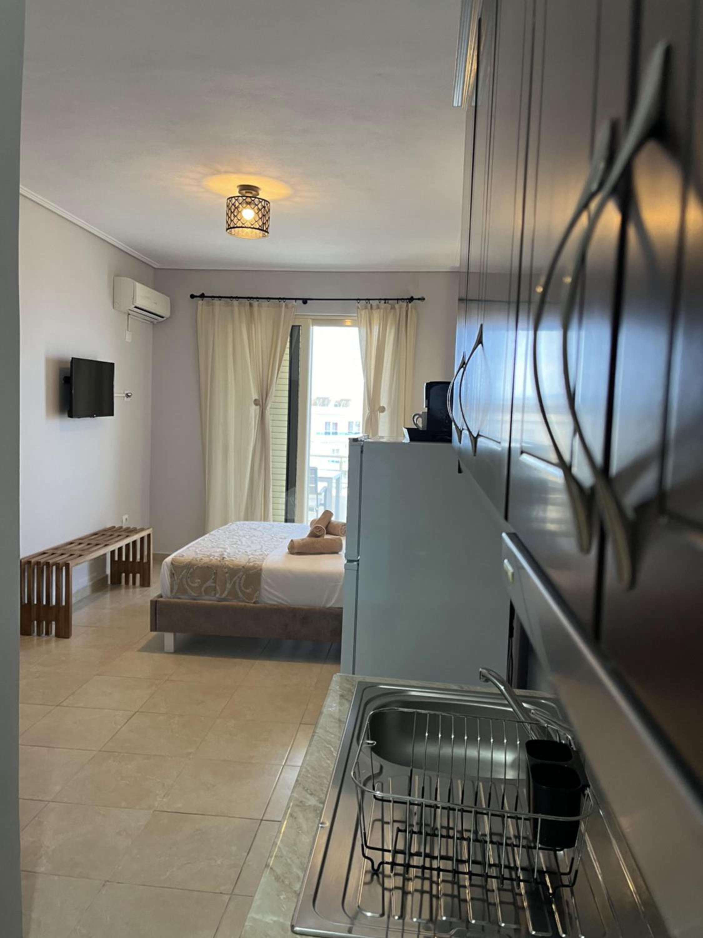 Bluemoon Suites Sarande
