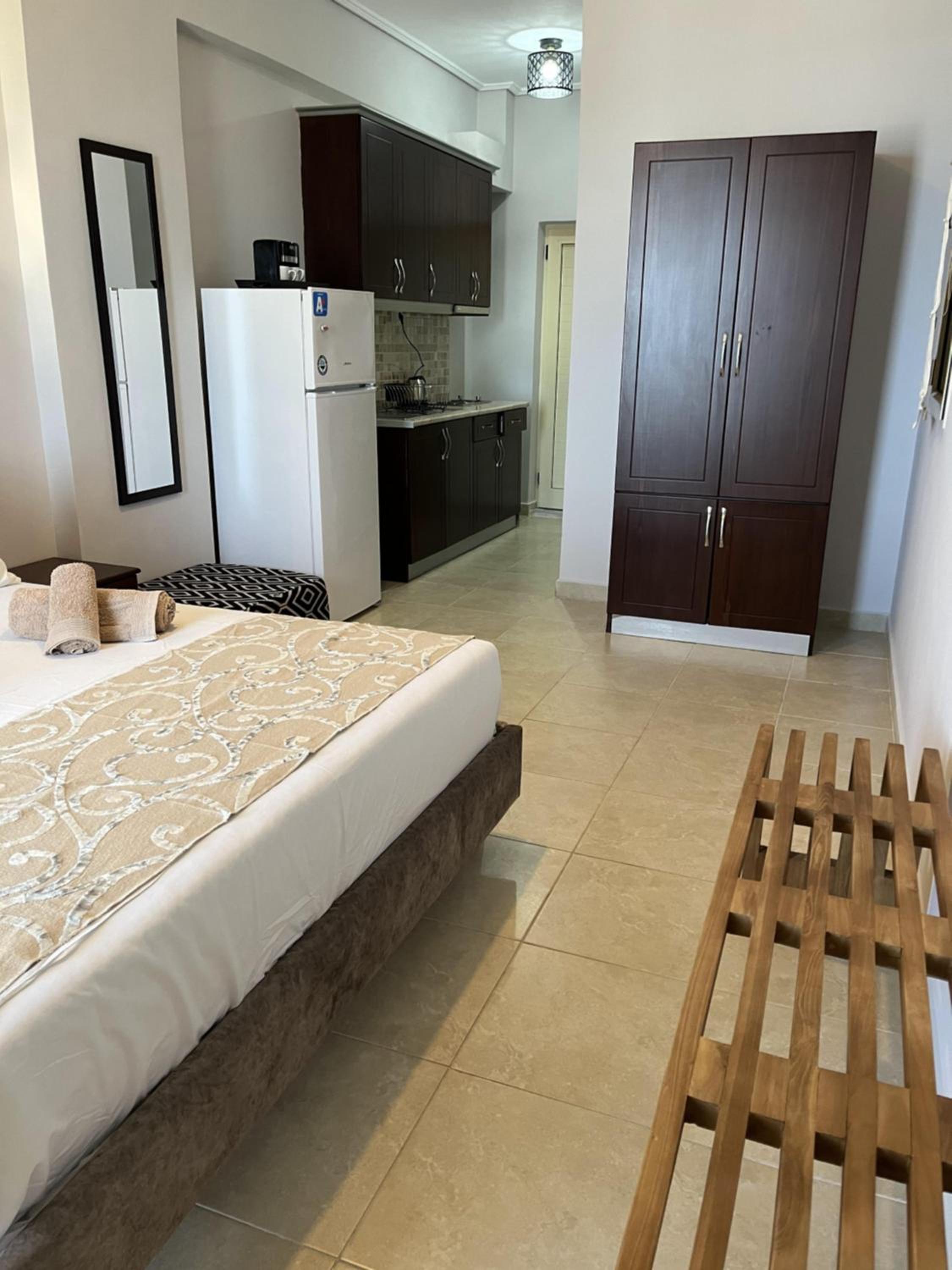 Bluemoon Suites Sarande
