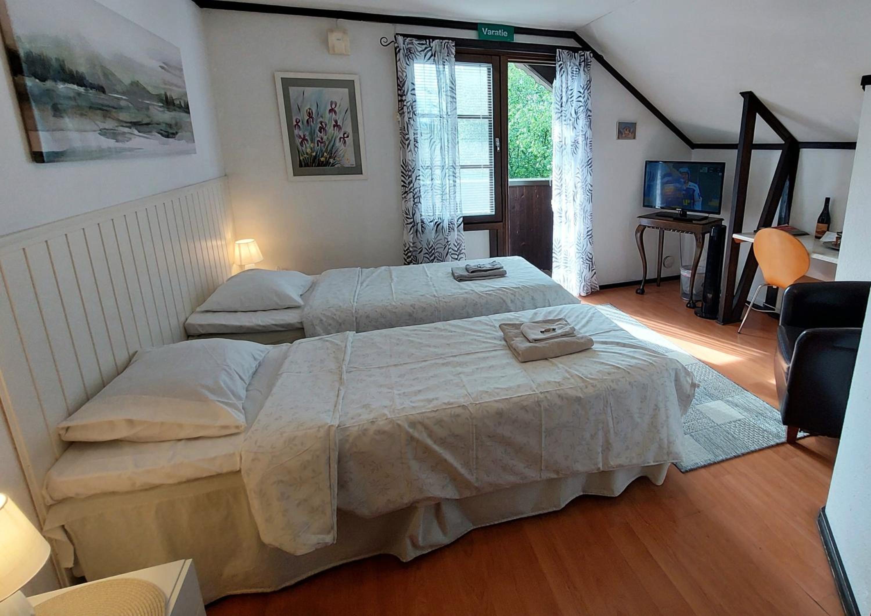 Cronin's Guesthouse Bed & Breakfast