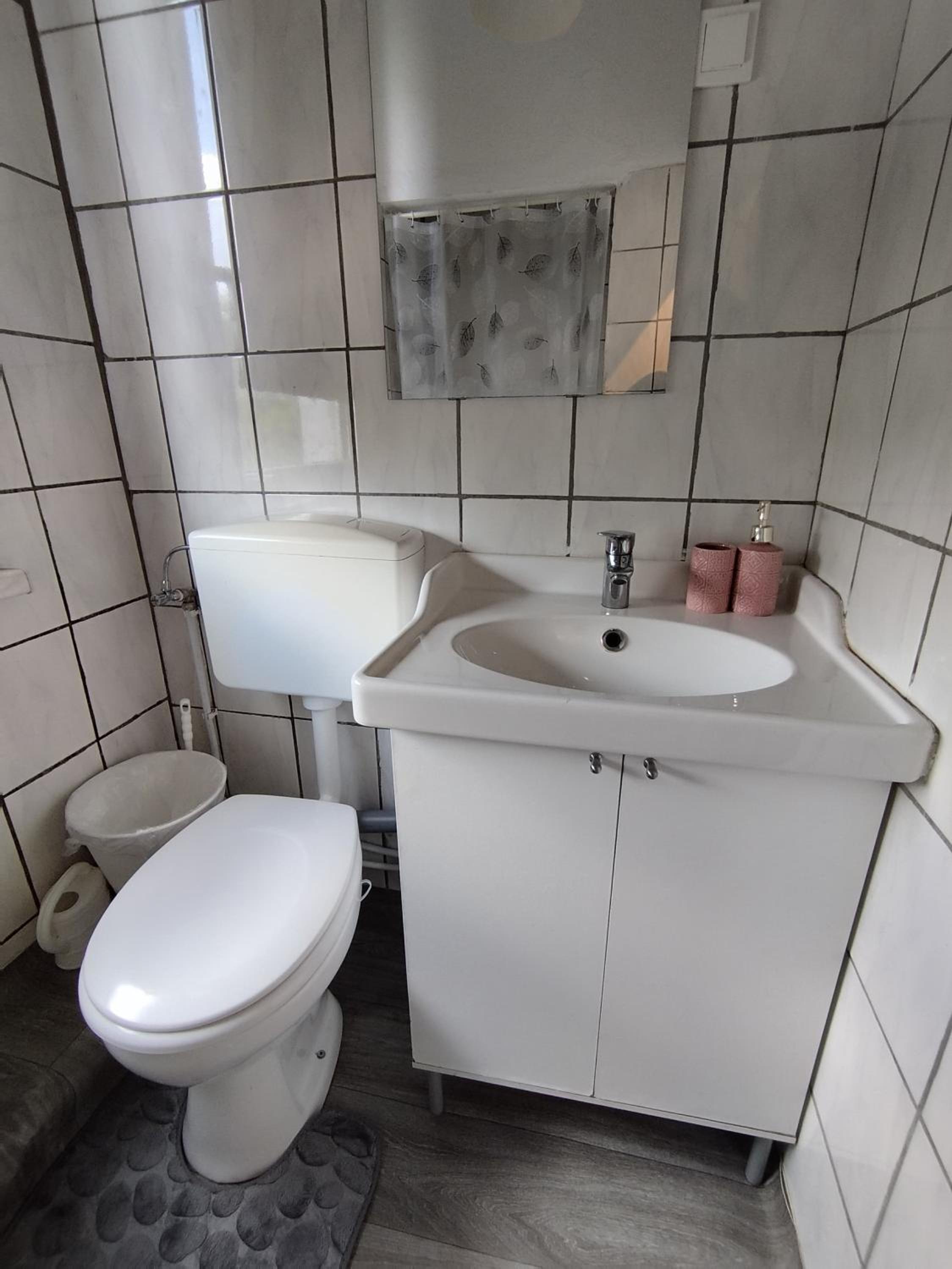 Daily Weekly Monthly Apartment