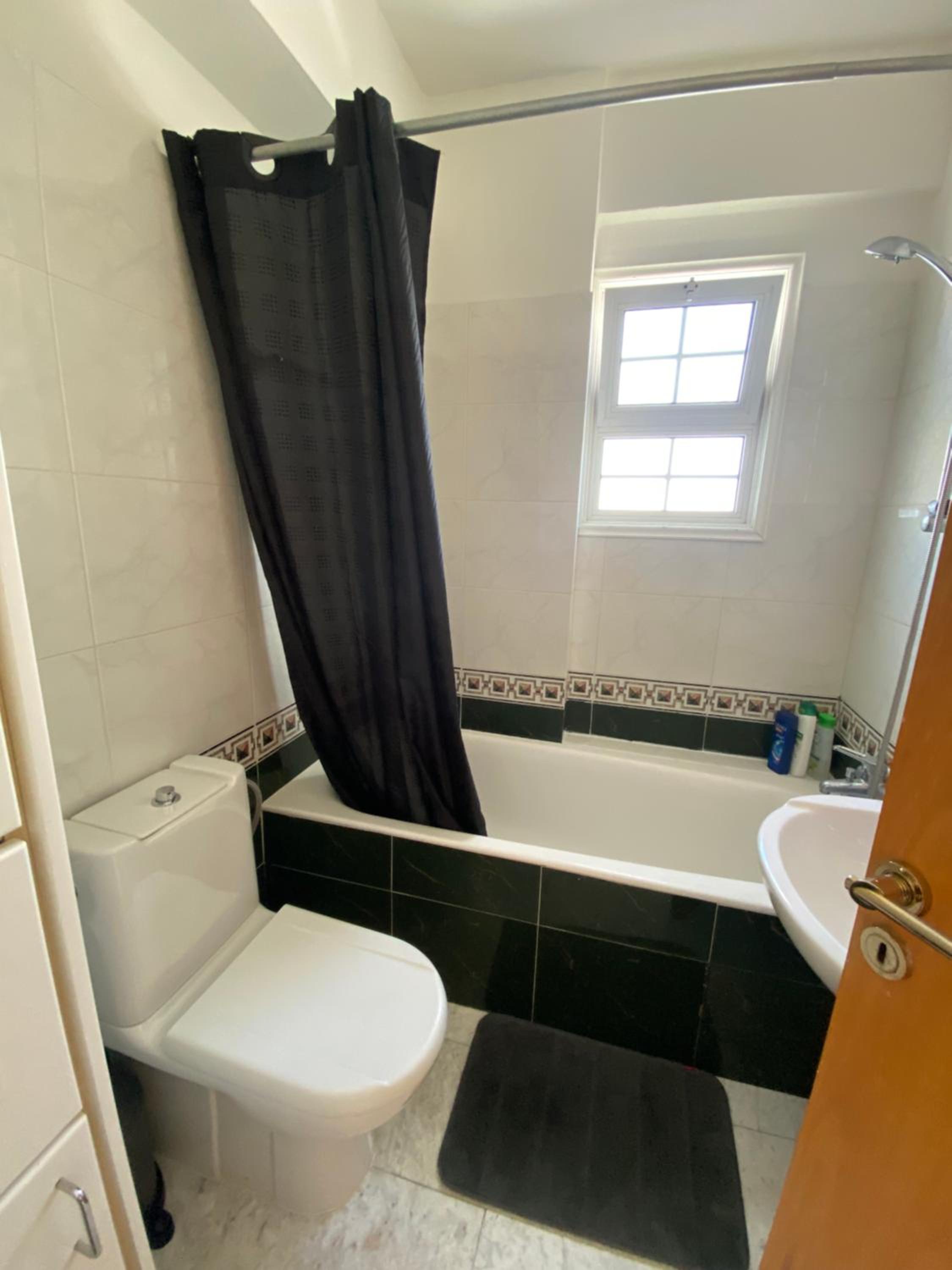 Sunny 2 bedroom flat in Engomi