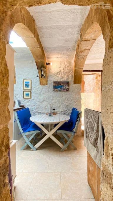 Mandy - An authentic 400 year old Gozo farmhouse view 2