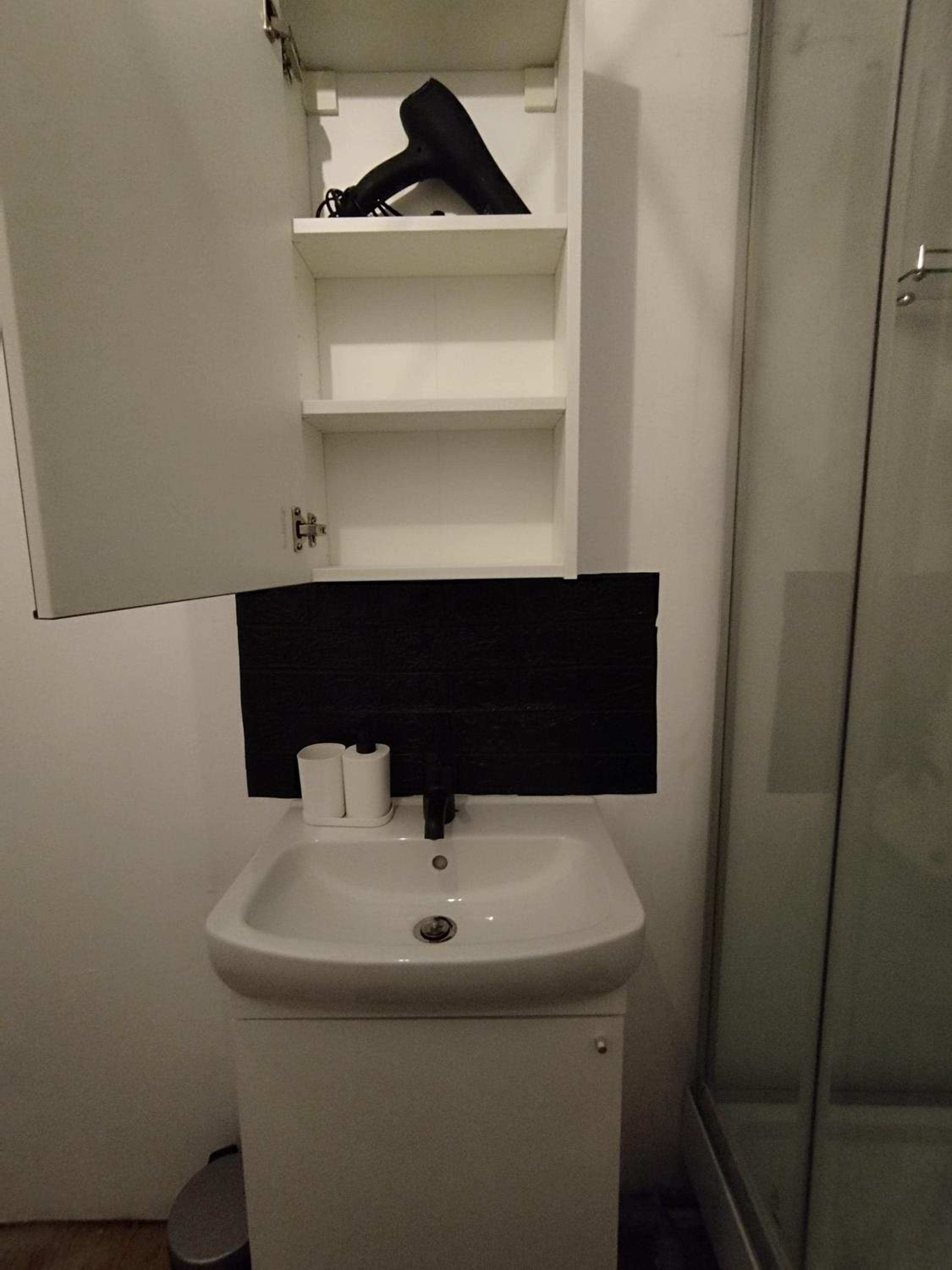 Daily Weekly Monthly Apartment