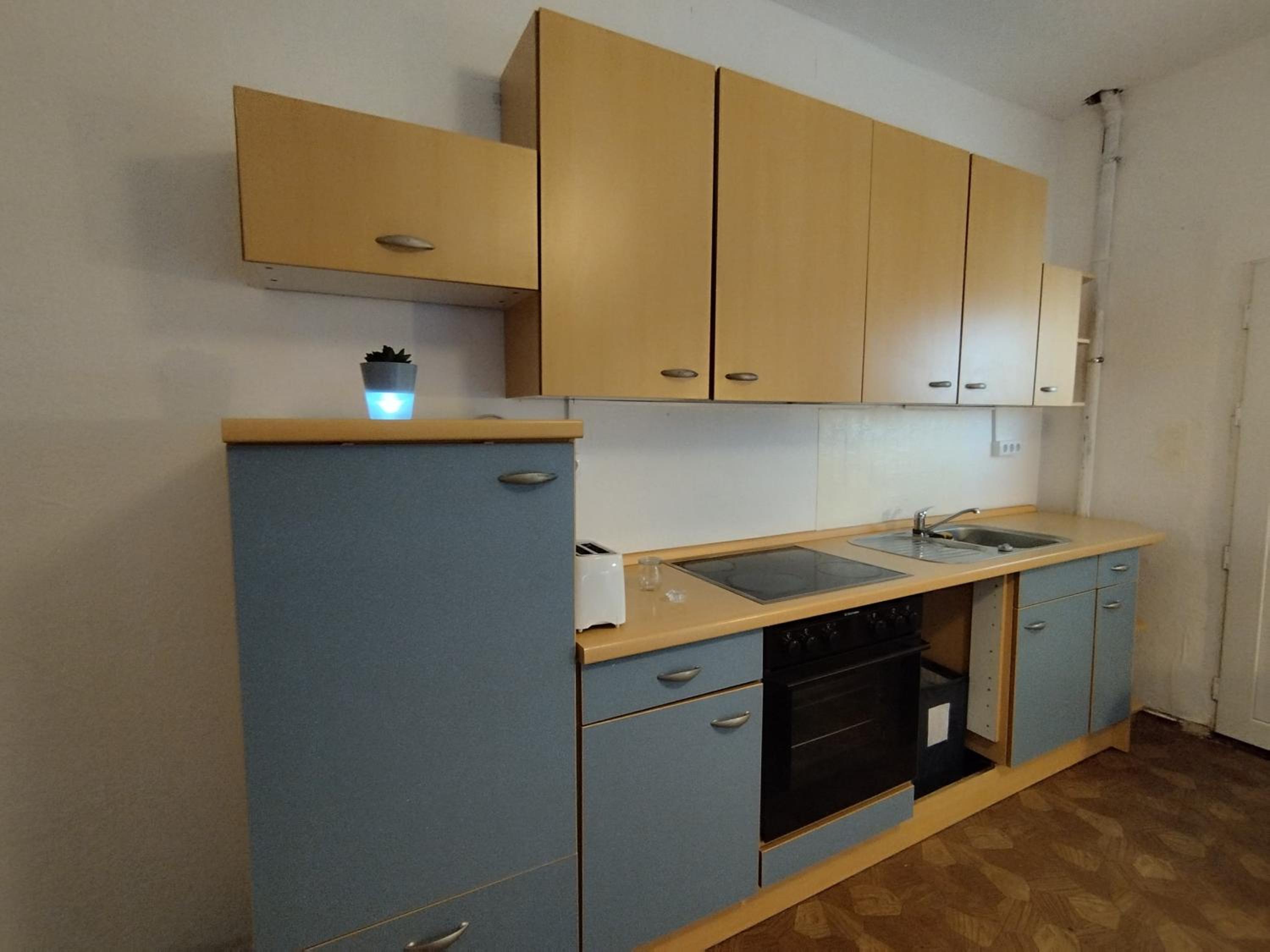 Daily Weekly Monthly Apartment