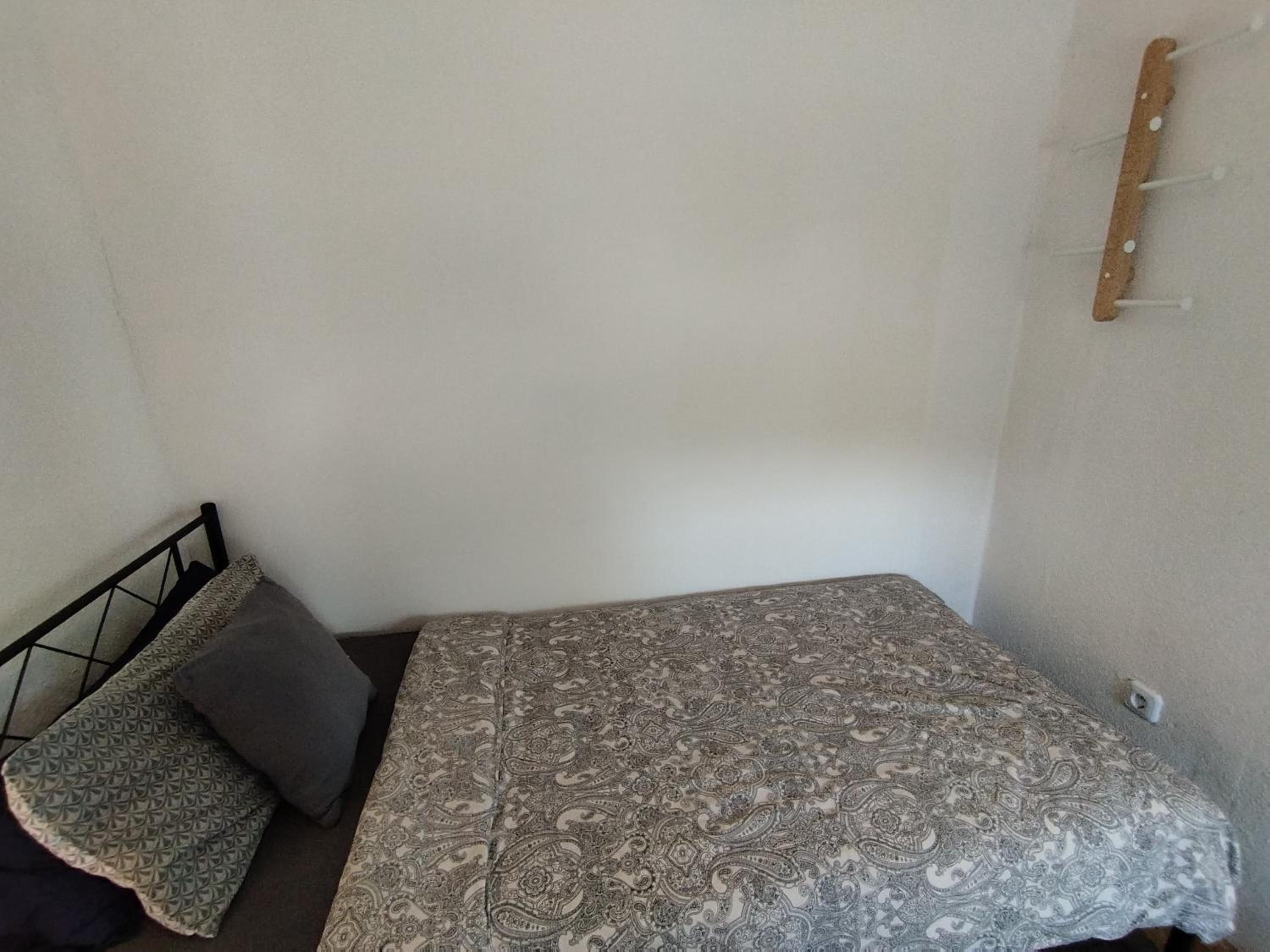 Daily Weekly Monthly Apartment