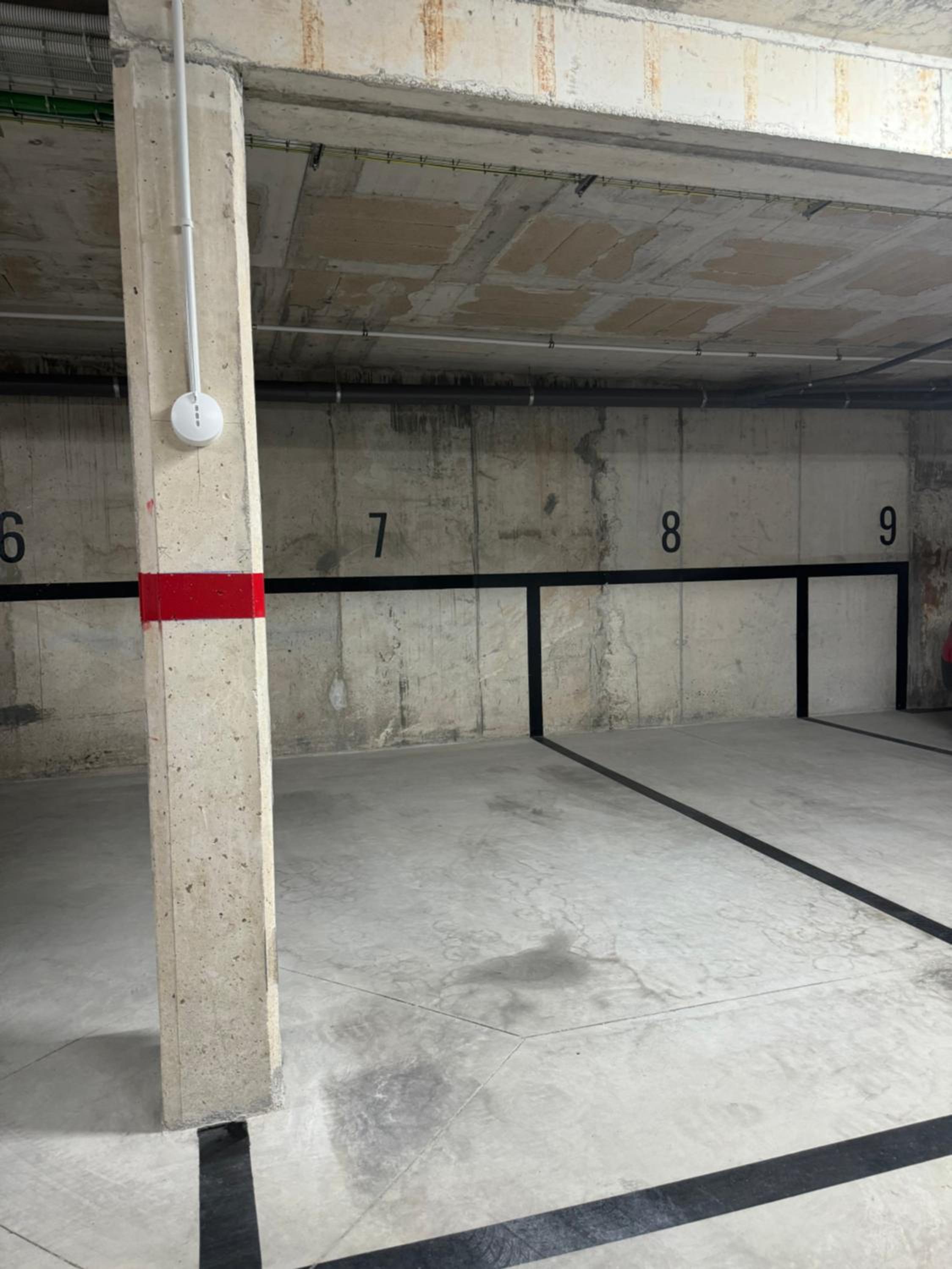 Apartamento de una habitación con terraza grande cerca de Barcelona