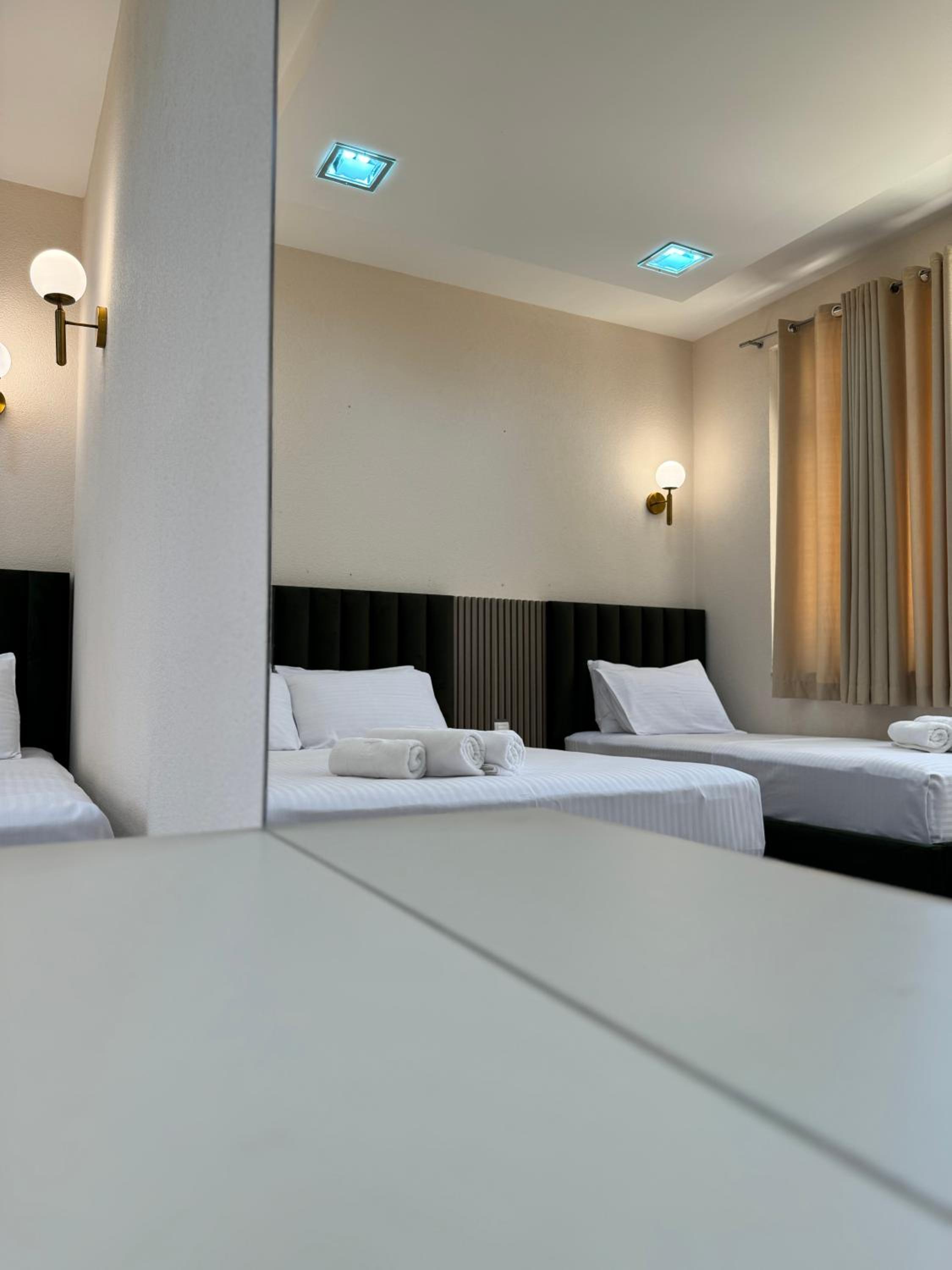 Klara Apartments