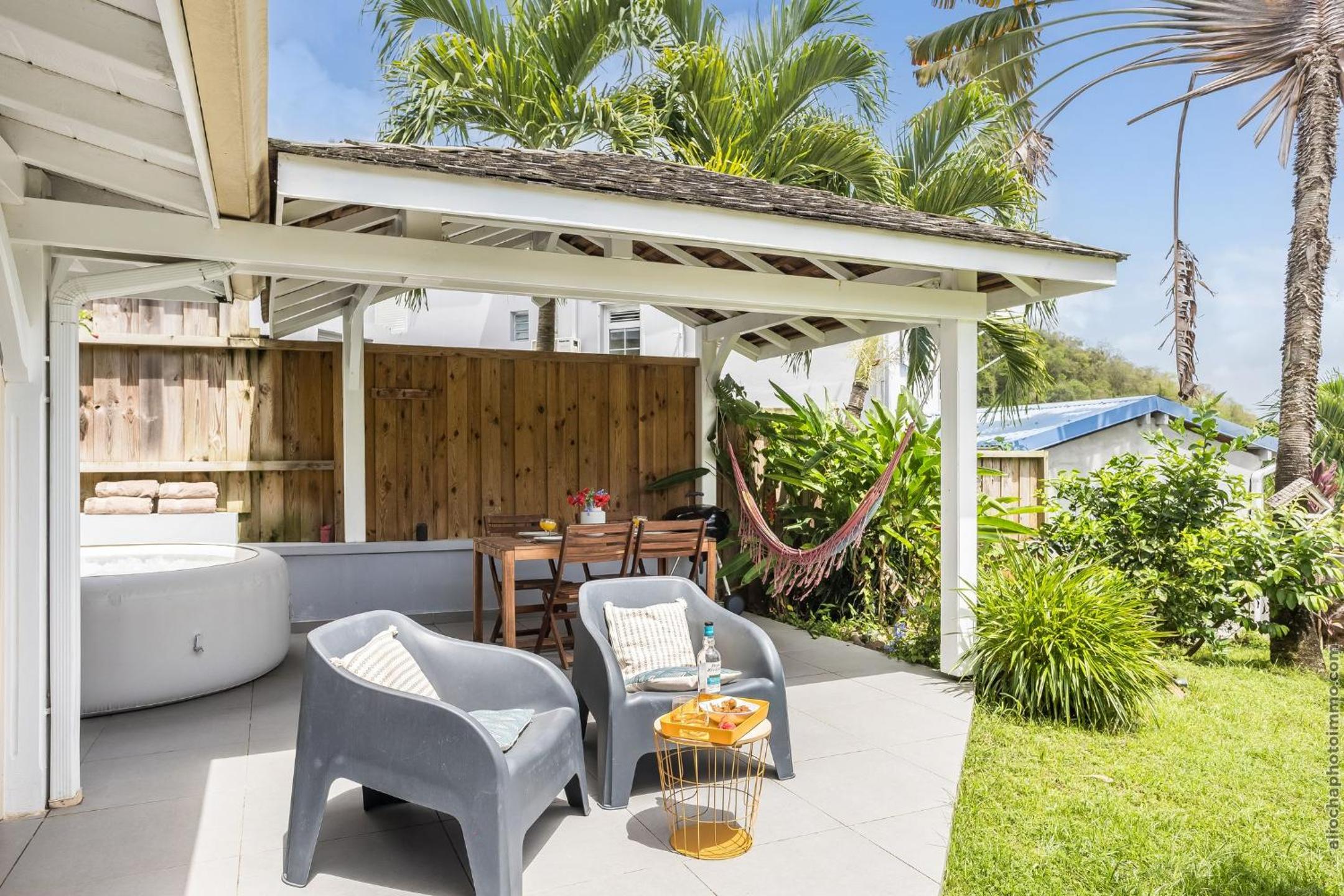 Logement Ti Gabriel view 2