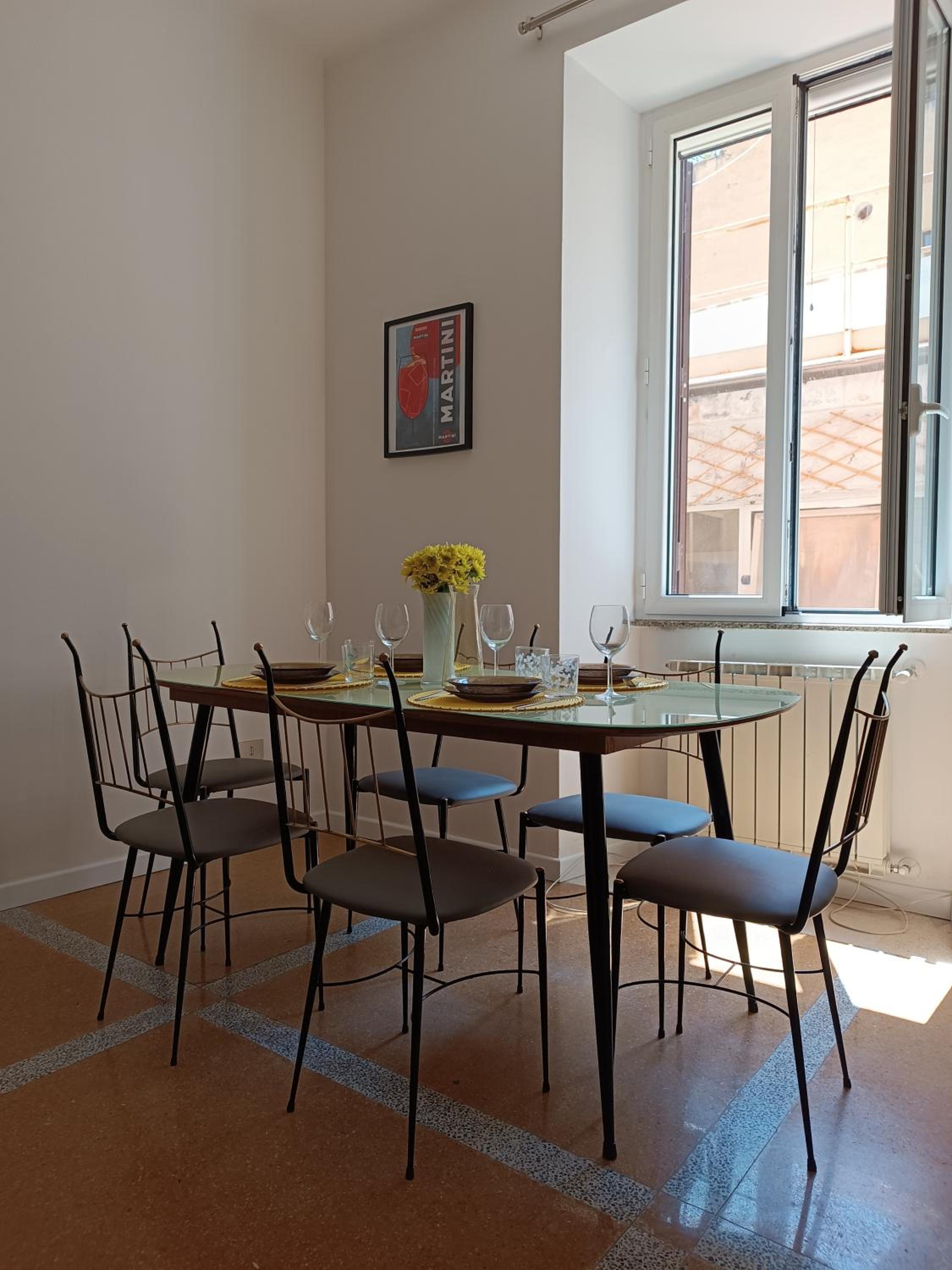 Design House Monti