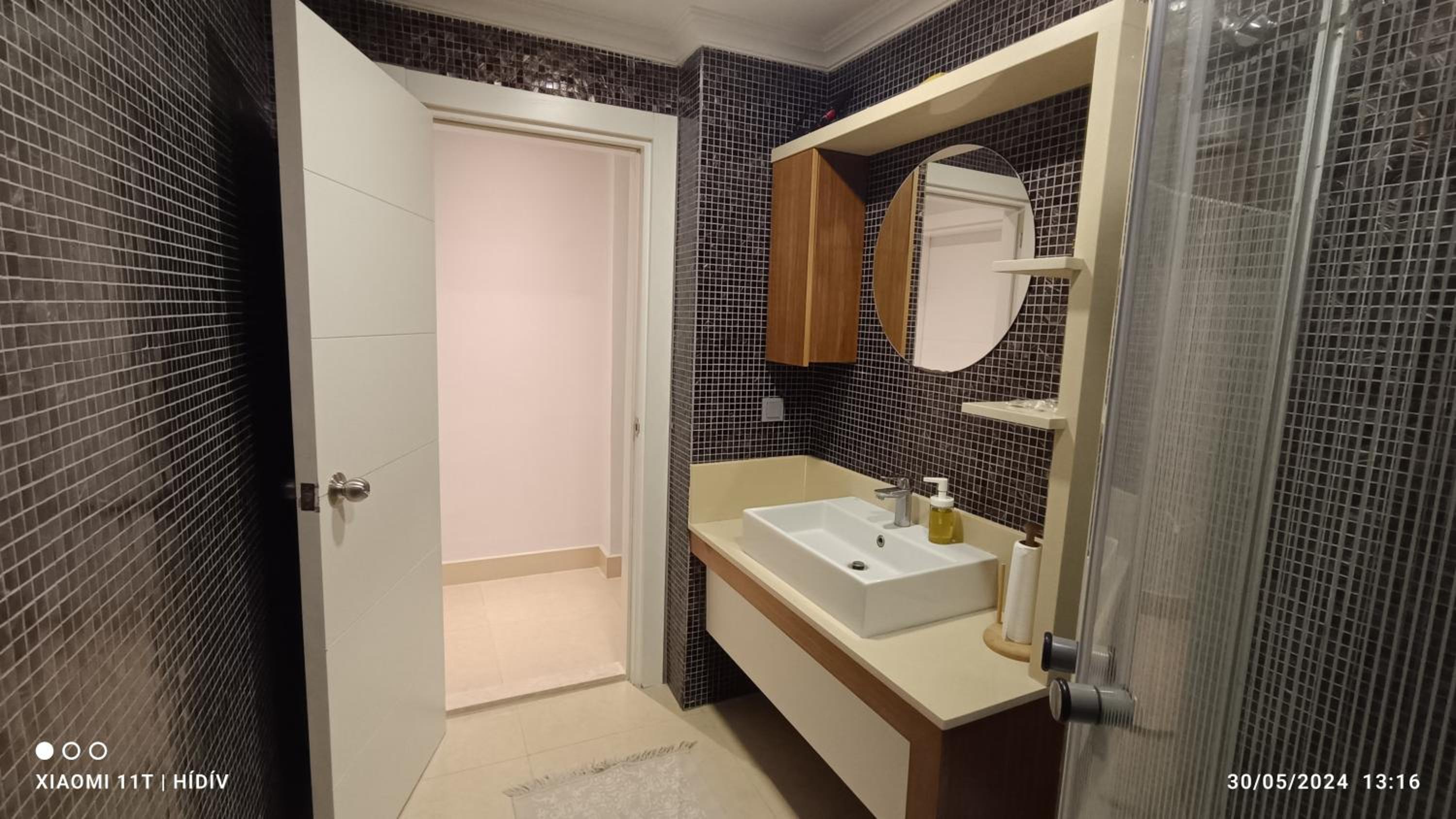 Lara'da Modern bir Vaha