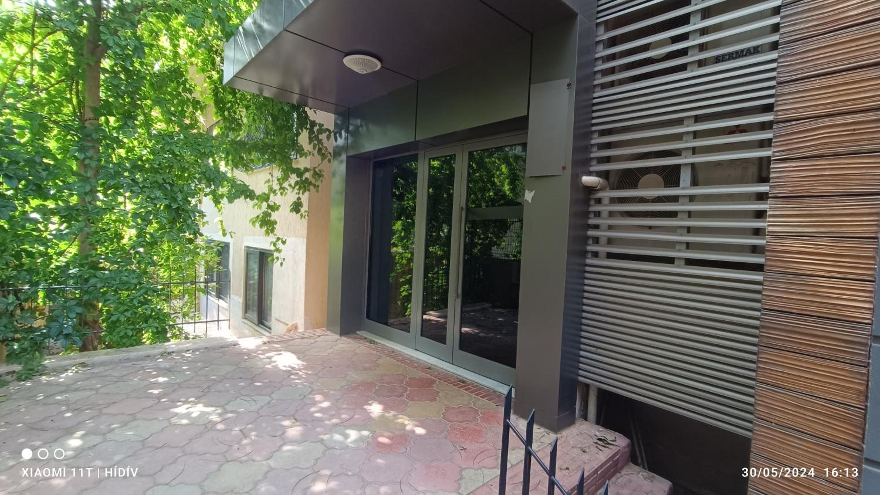 Lara'da Modern bir Vaha