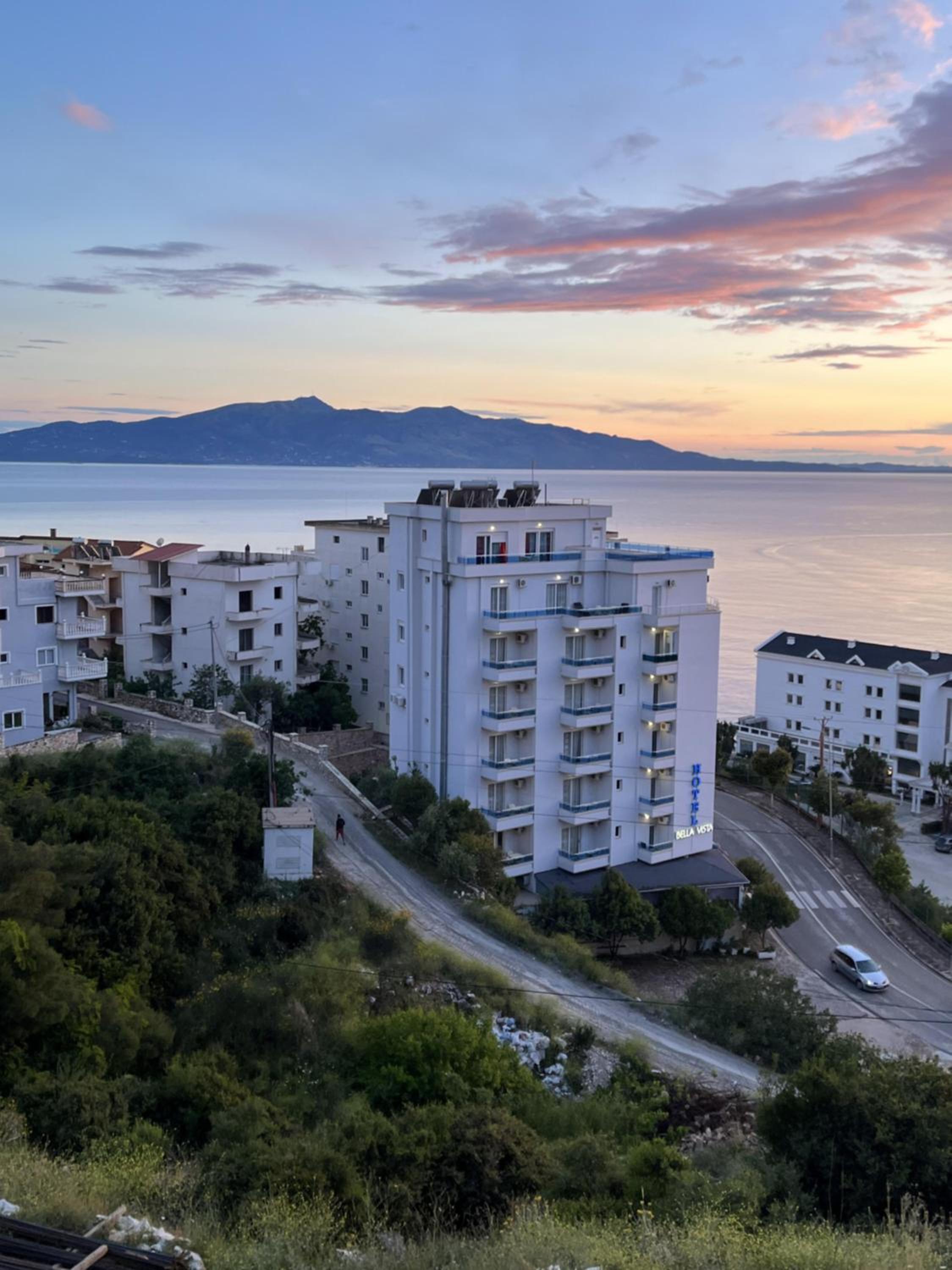 Bluemoon Suites Sarande