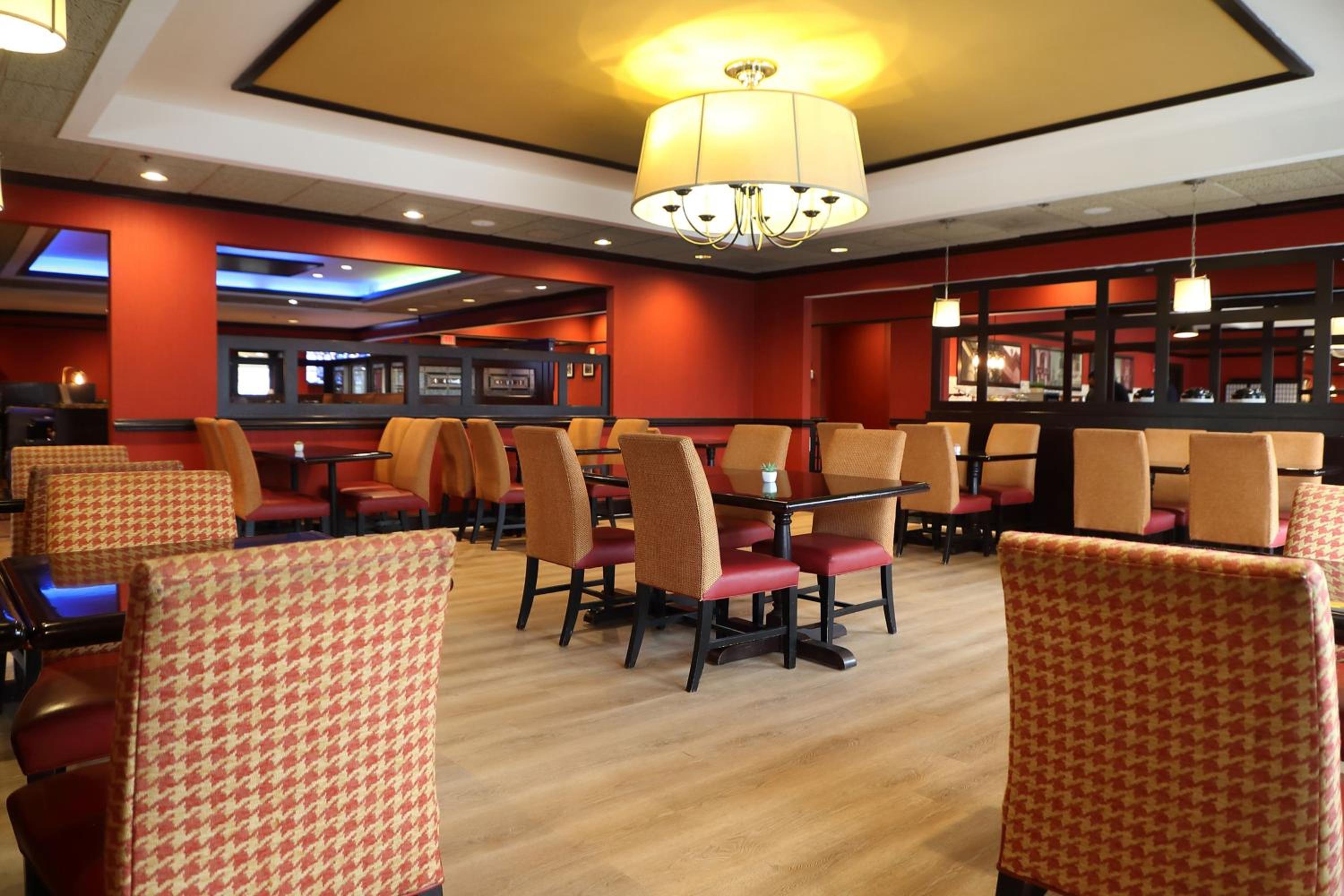 Four Points by Sheraton Wakefield Boston Hotel Conference Center - Property Image 11