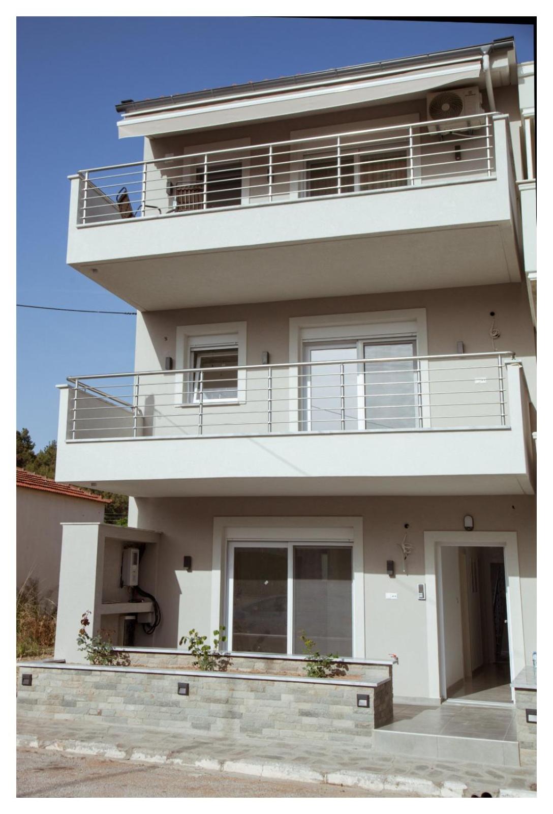 Ammoshine Apartment