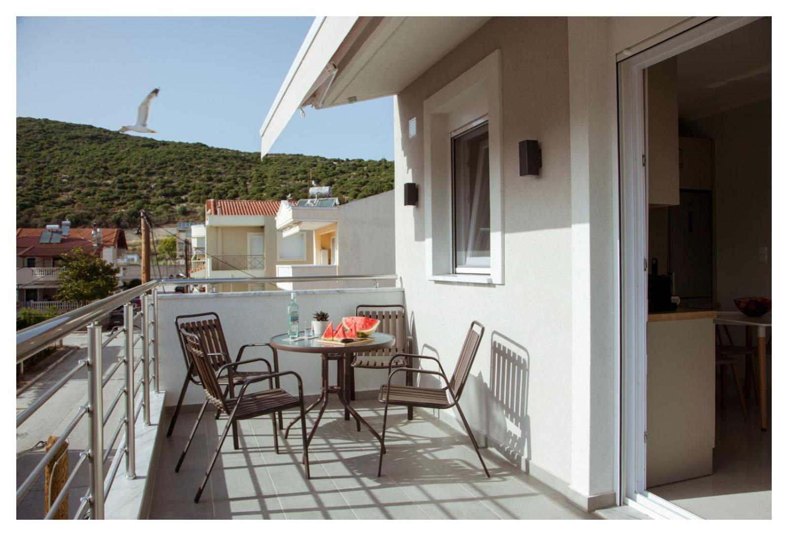 Ammoshine Apartment