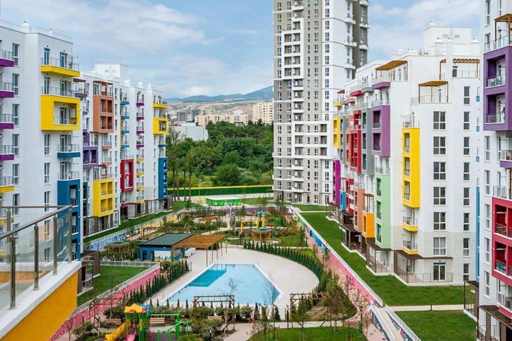 One Bedroom Apartment